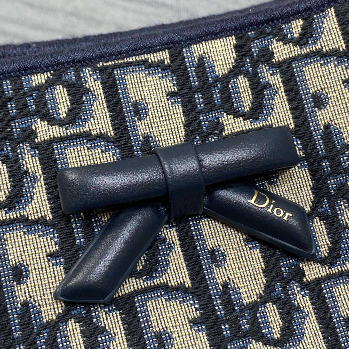 Dior Small Shopping Bag - DesignerGu