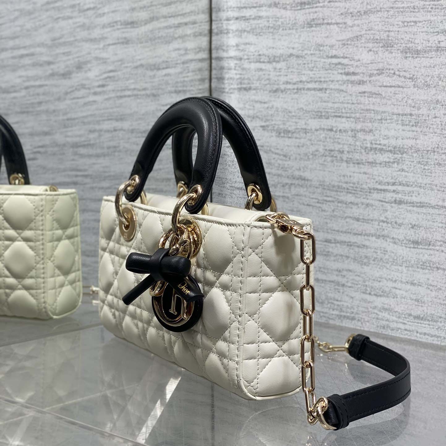 Dior Small Lady D-Joy Bag - DesignerGu