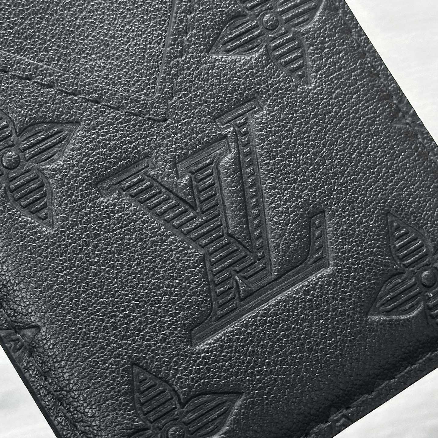 Louis Vuitton Magnetic Card Holder M26738 - DesignerGu