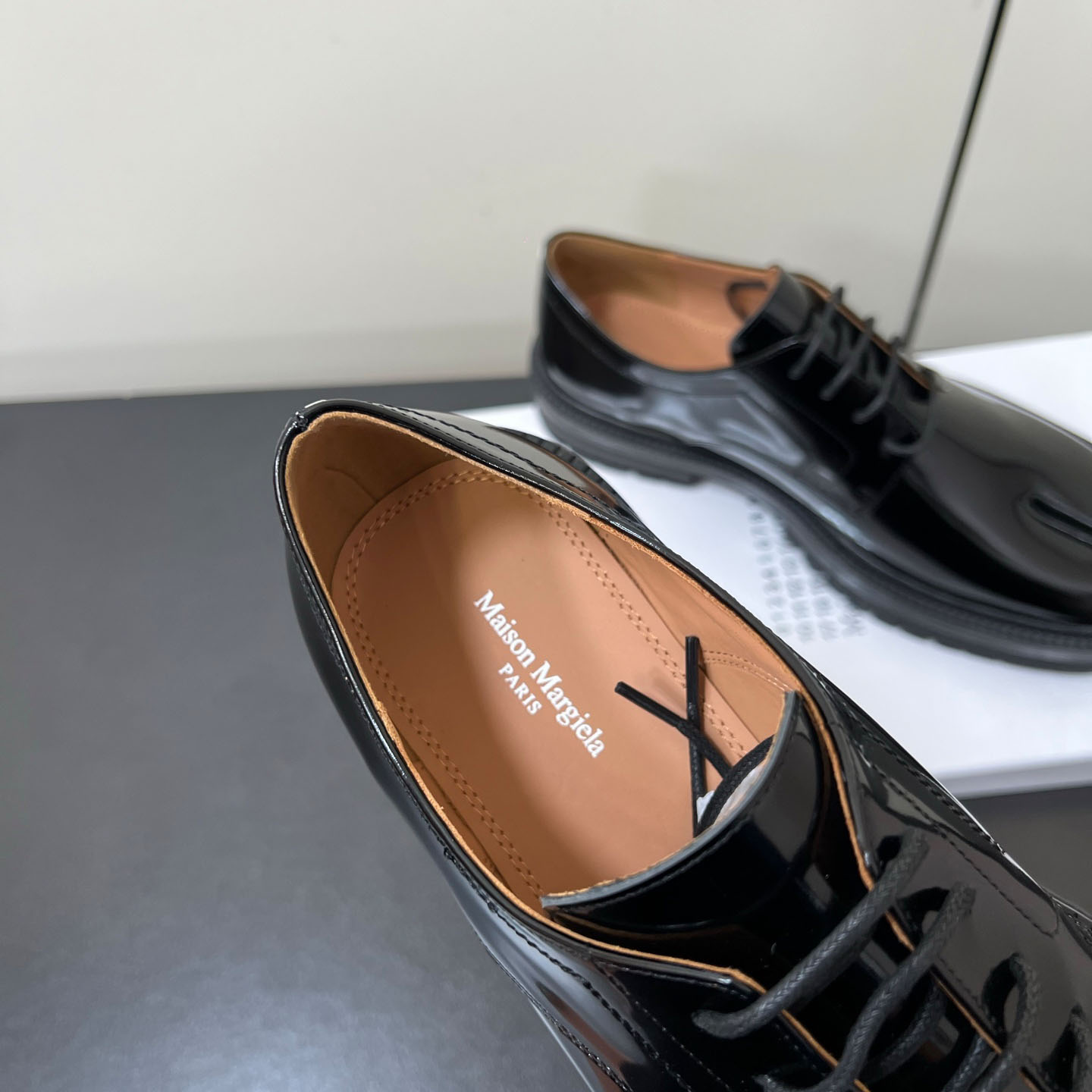 Maison Margiela Tabi Lace-Ups - DesignerGu