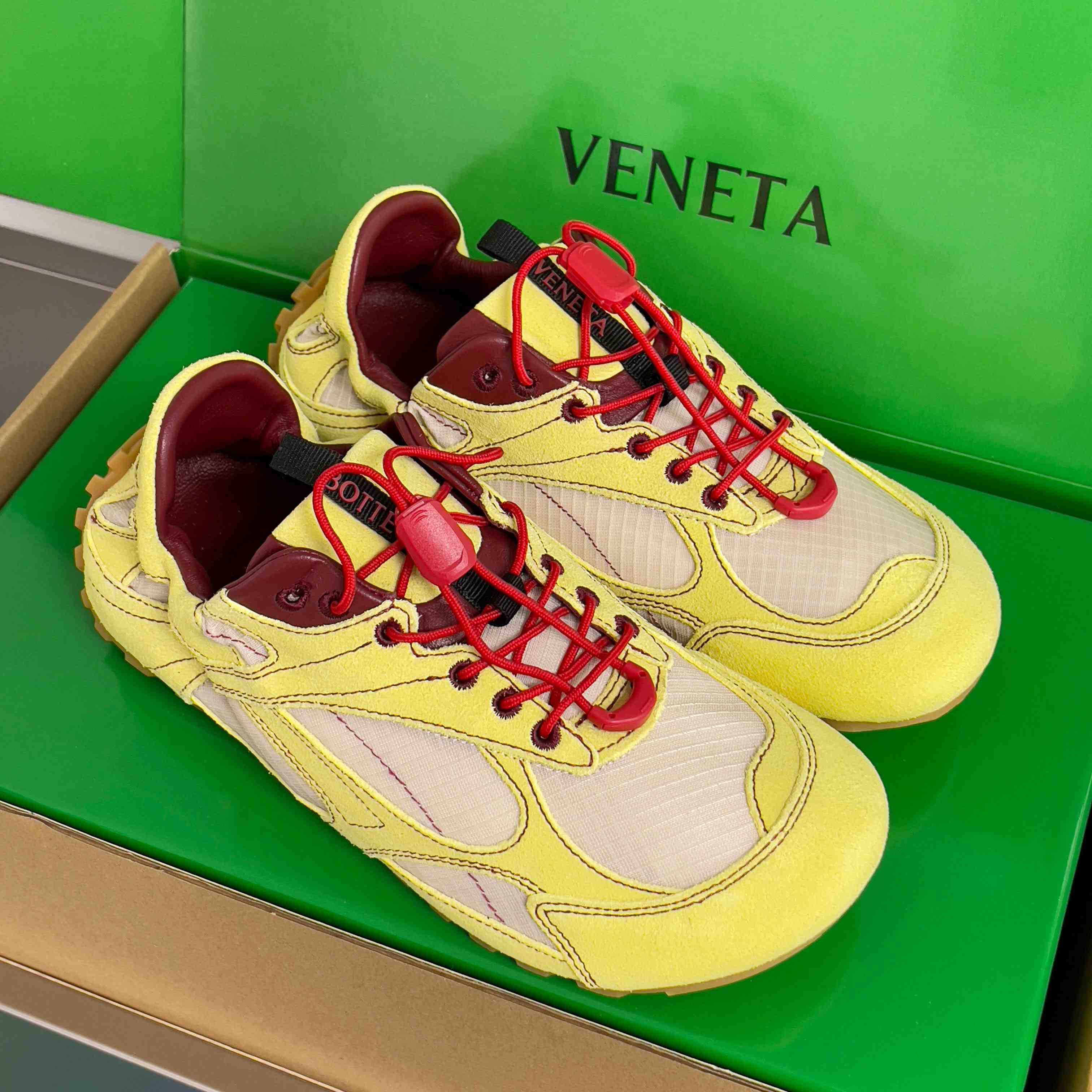 Bottega Veneta Orbit Flash Sneaker - DesignerGu