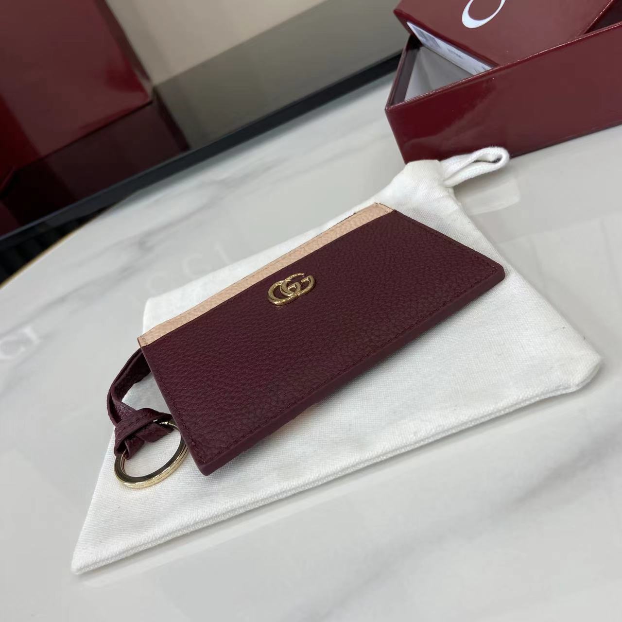 Gucci Bi-color GG Marmont Zip Key Pouch - DesignerGu