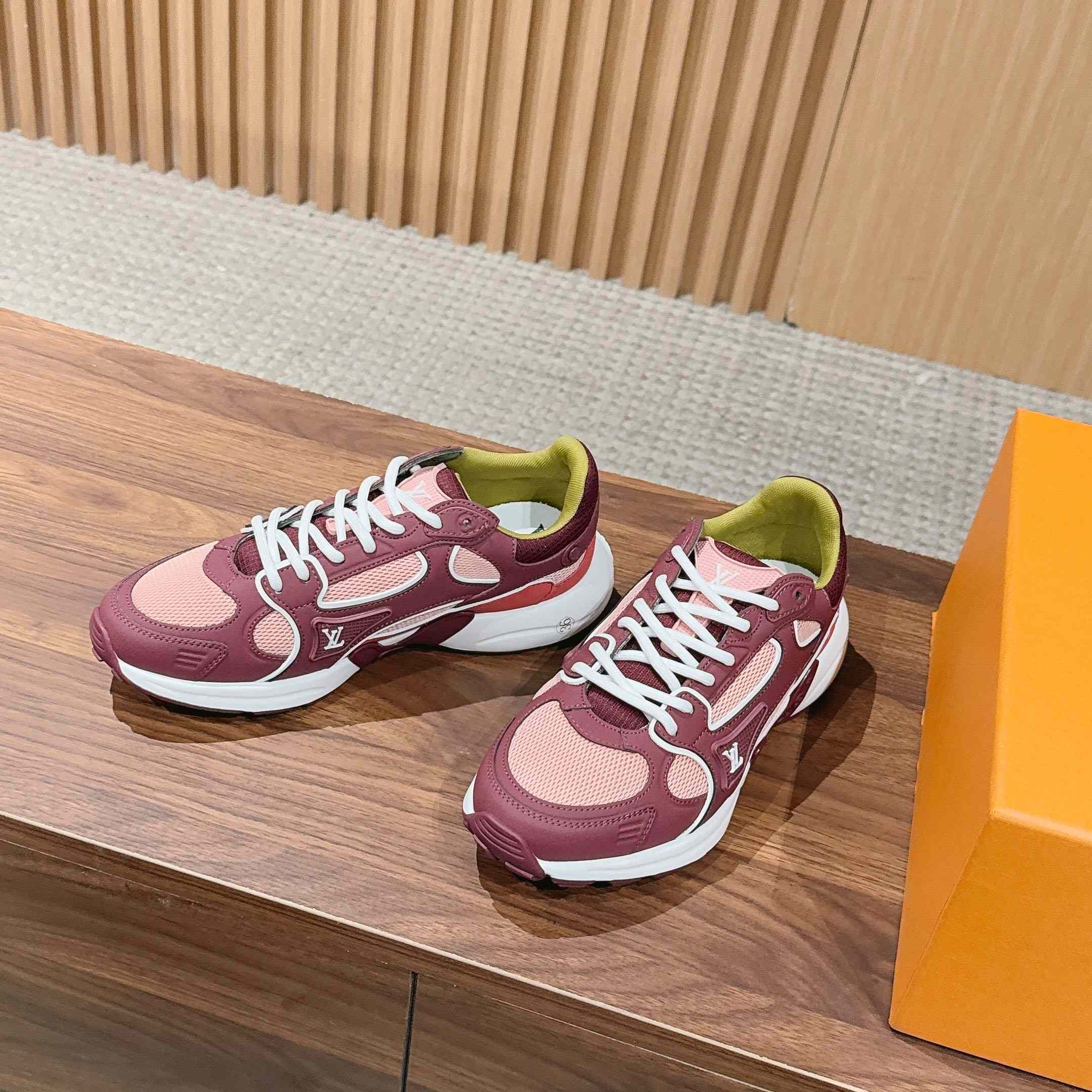 Louis Vuitton LV Olympia Sneaker 1AIVR7 - DesignerGu