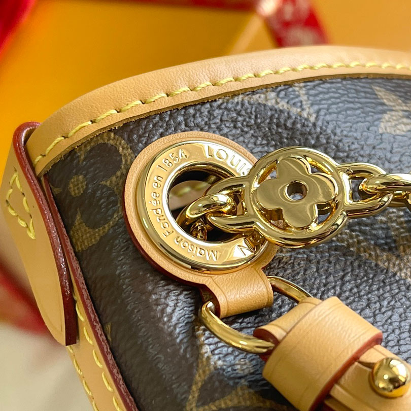 Louis Vuitton CarryAll BB M13014 - DesignerGu