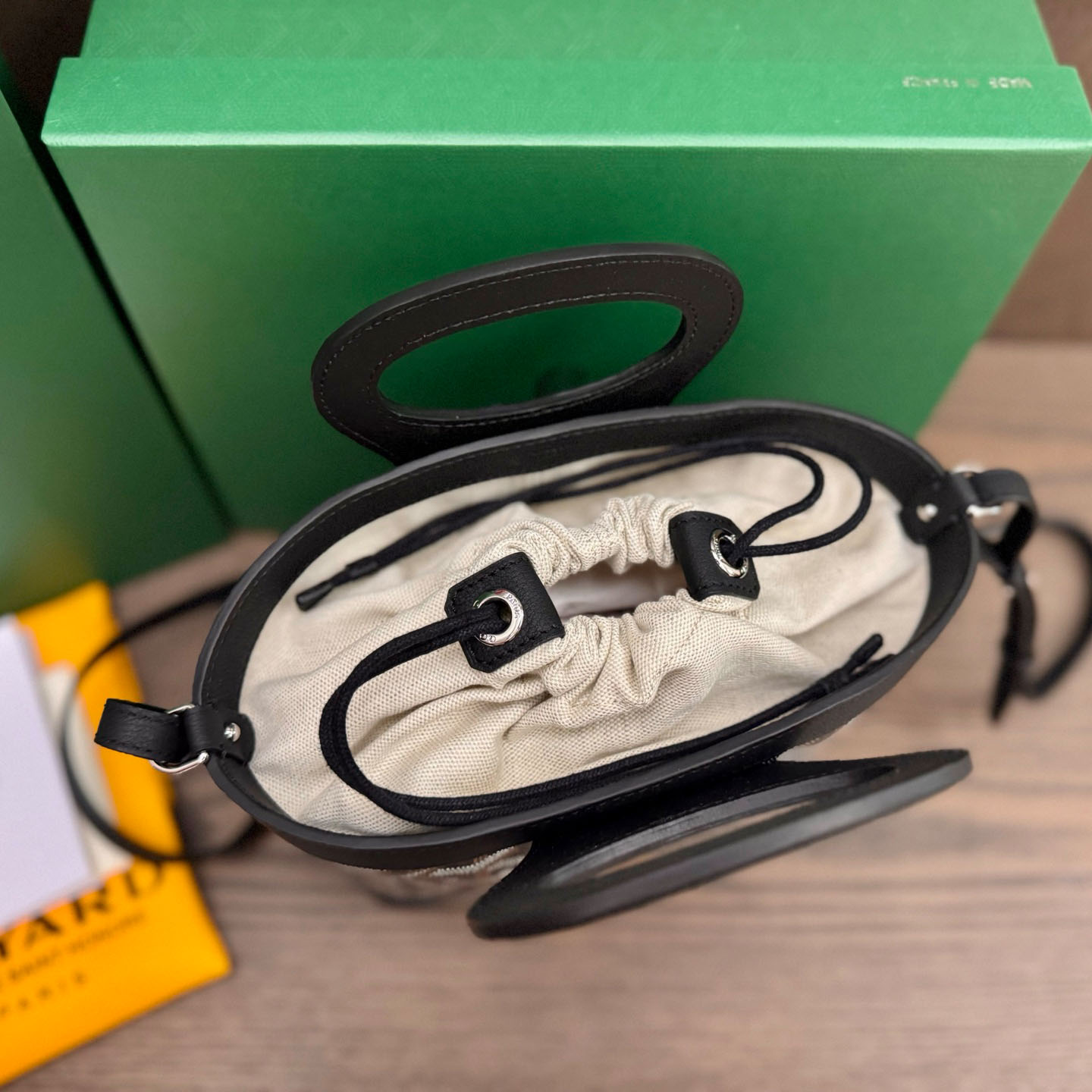 Goyard Beluga Mini Bag - DesignerGu