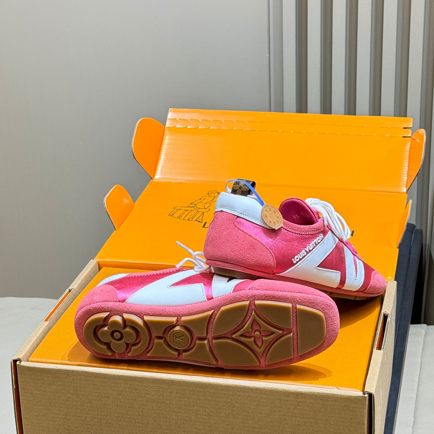 Louis Vuitton LV Sneakerina 1AJJXG - DesignerGu