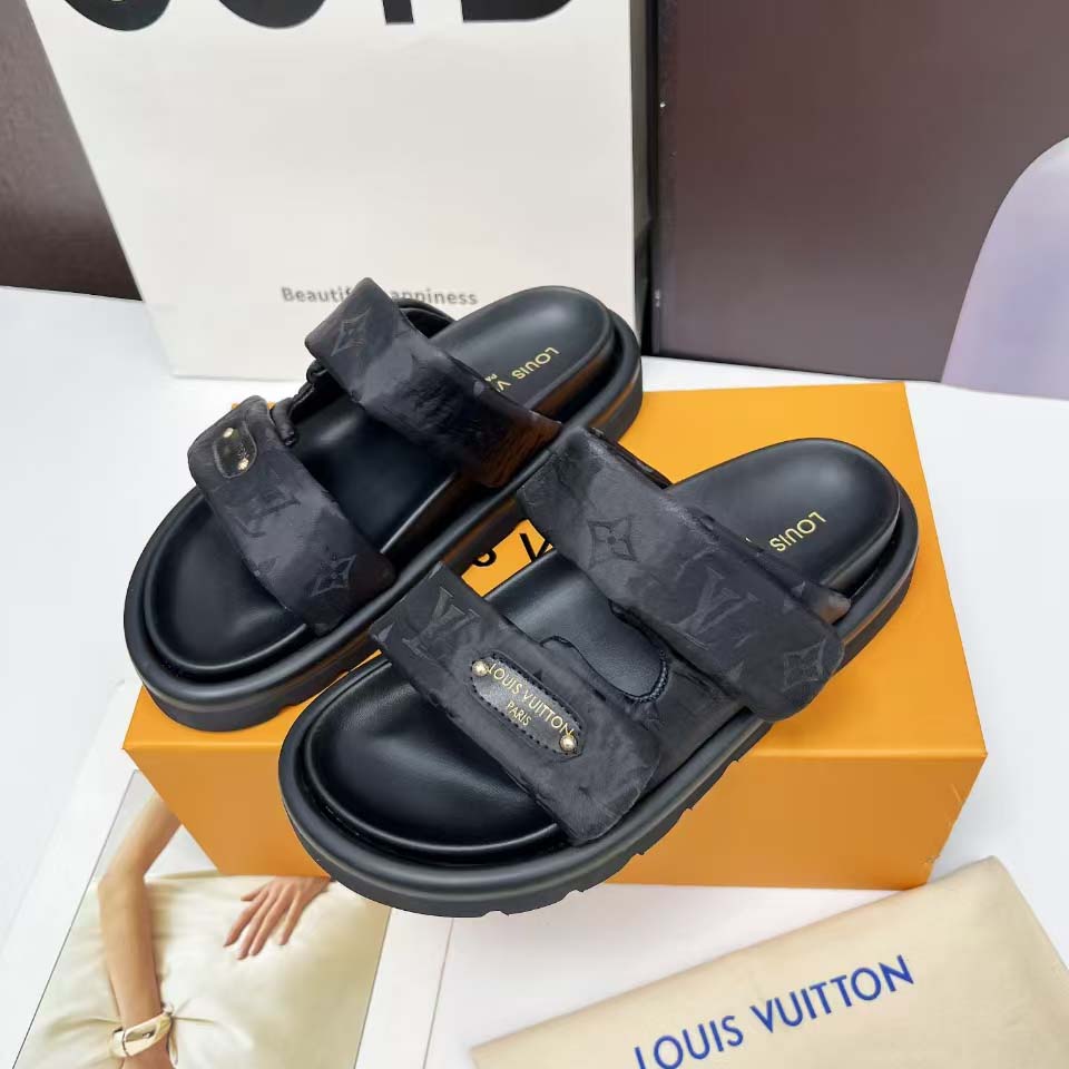 Louis Vuitton Pool Pillow Comfort Mule   1AHNQS - DesignerGu