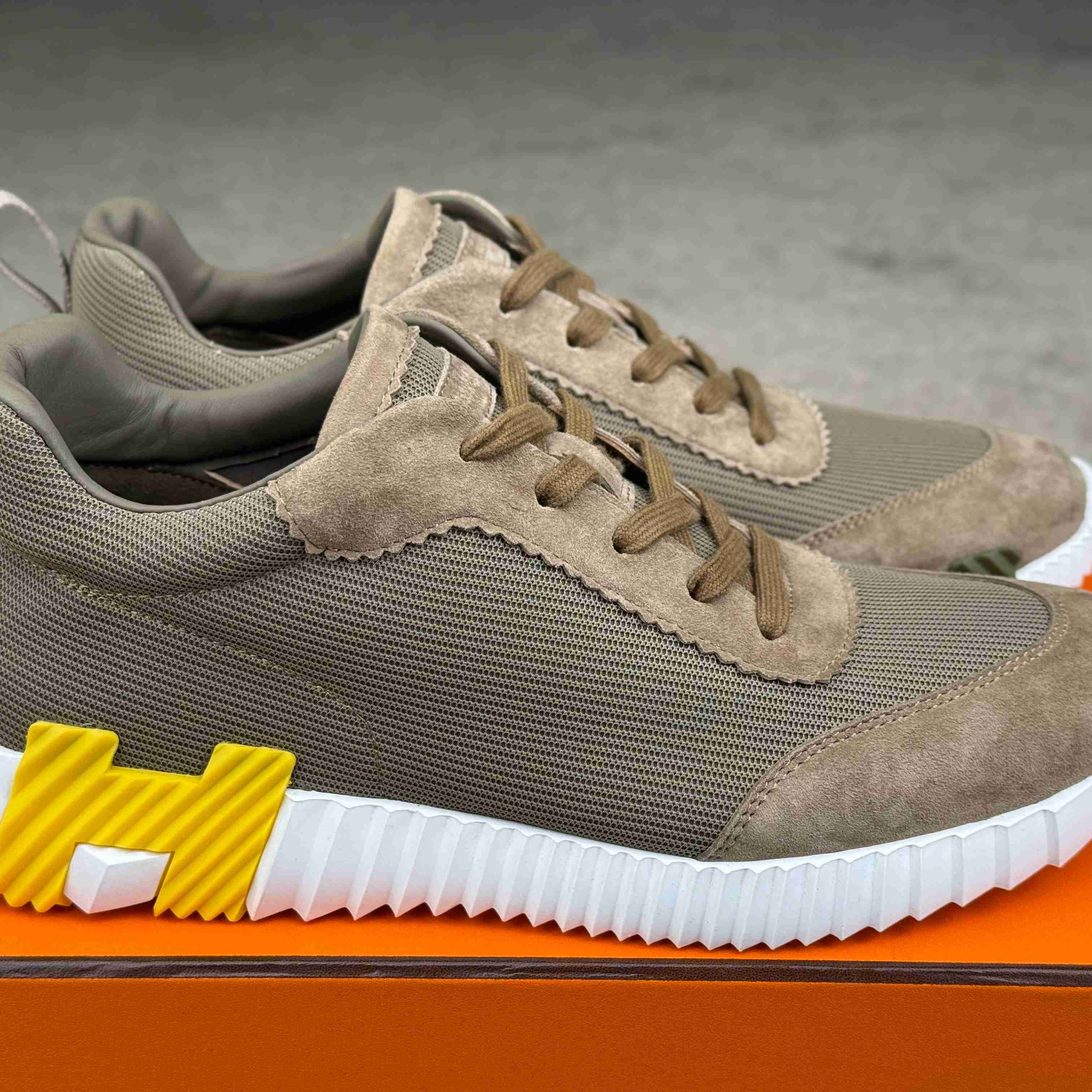 Hermes Bouncing Sneaker - DesignerGu