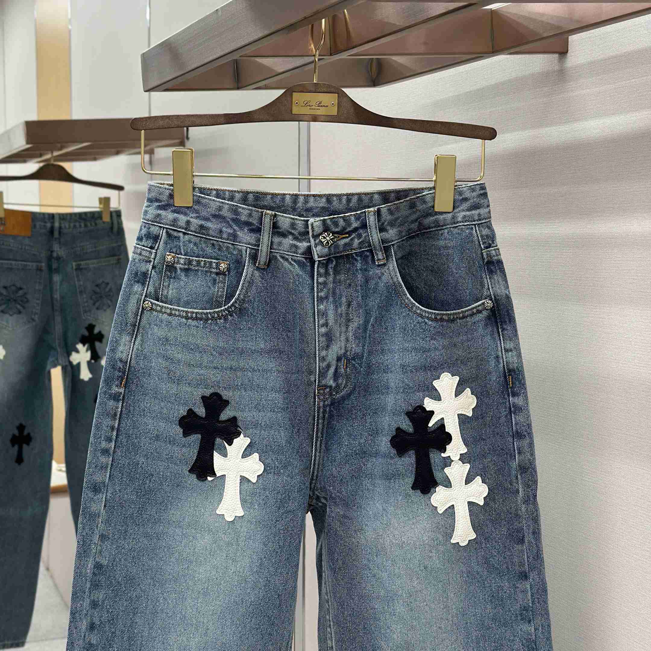 Chrome Hearts Jeans - DesignerGu