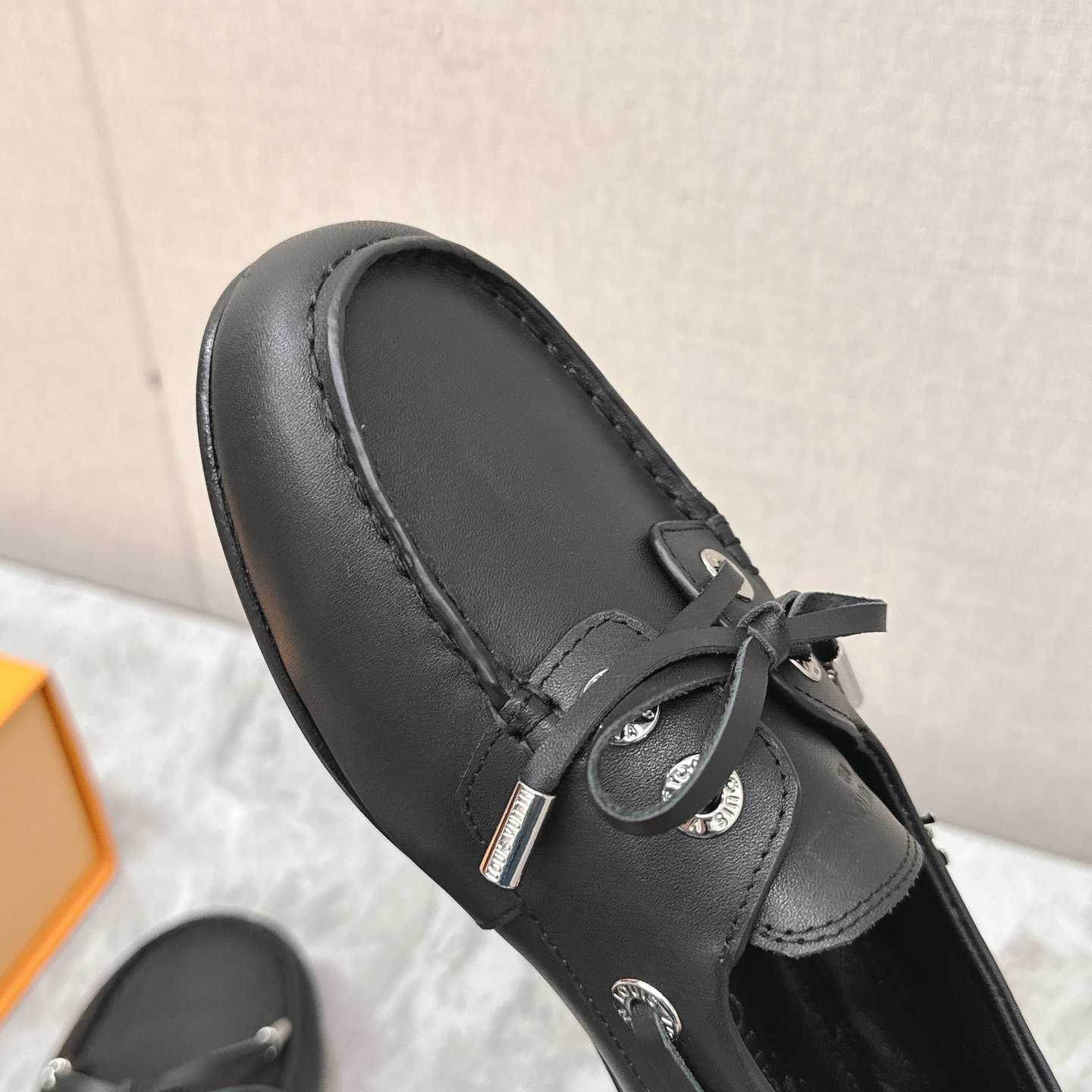 Louis Vuitton Soho Flat Boat Shoe 1AGWAZ - DesignerGu