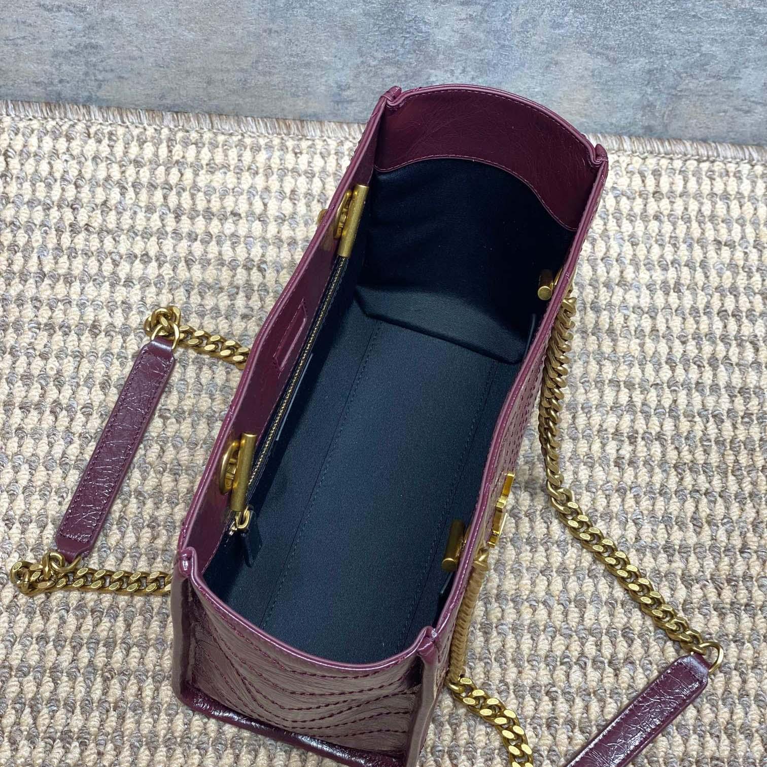 Saint Laurent Nini Small Shopping In Vintage Leather  - DesignerGu