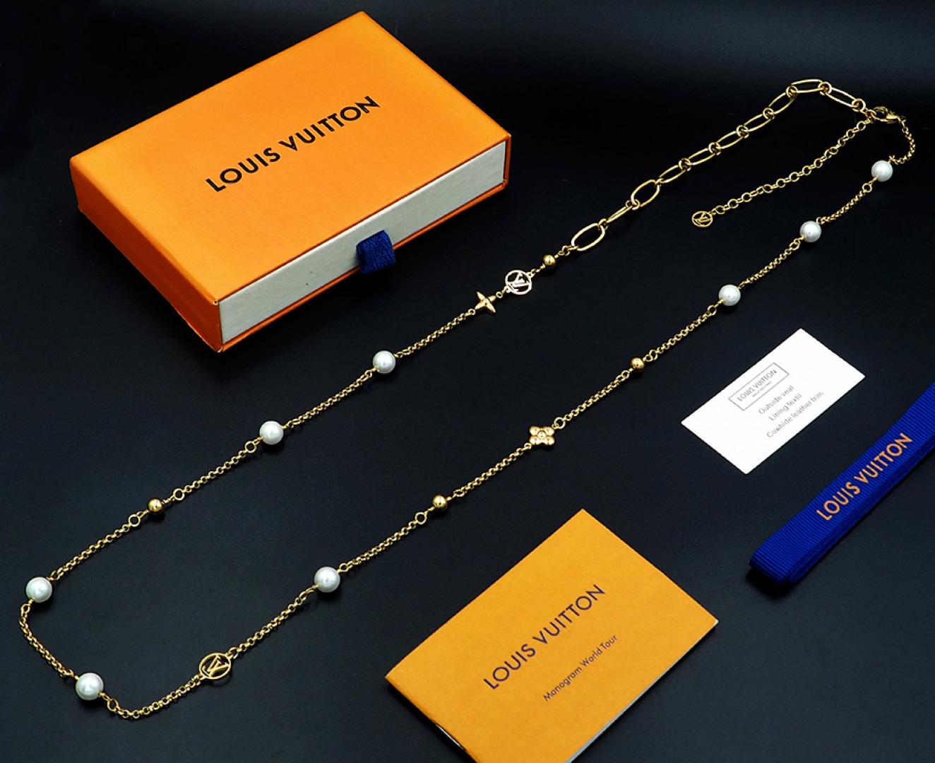 Louis Vuitton LV Mix Chains Necklace   M02516 - DesignerGu