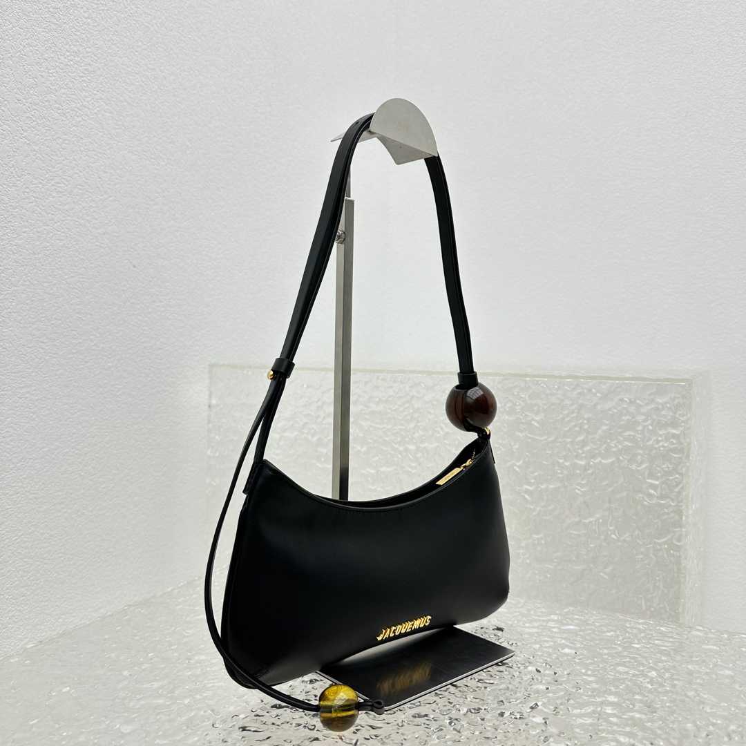 Jacquemus The Bisou Perle - DesignerGu