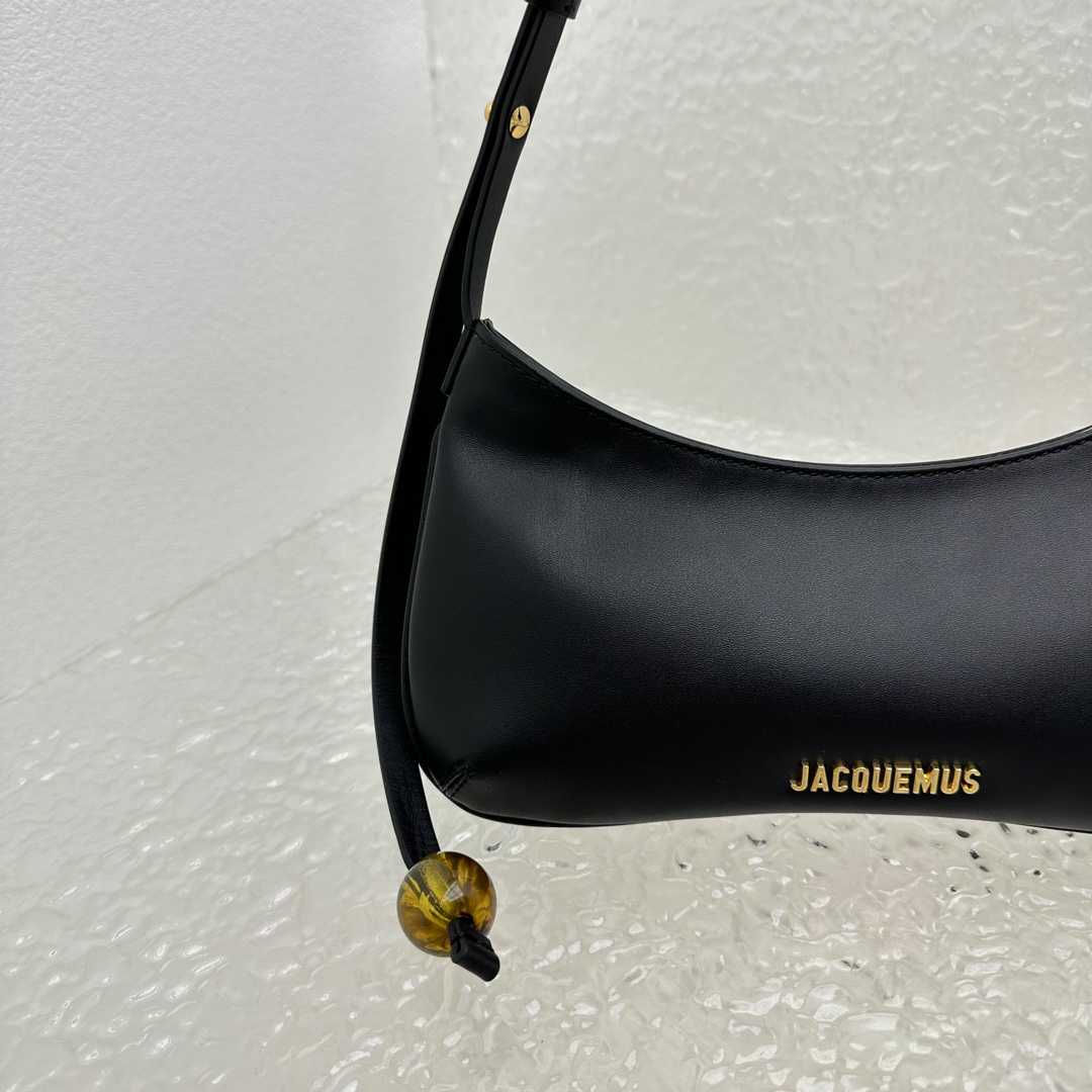 Jacquemus The Bisou Perle - DesignerGu