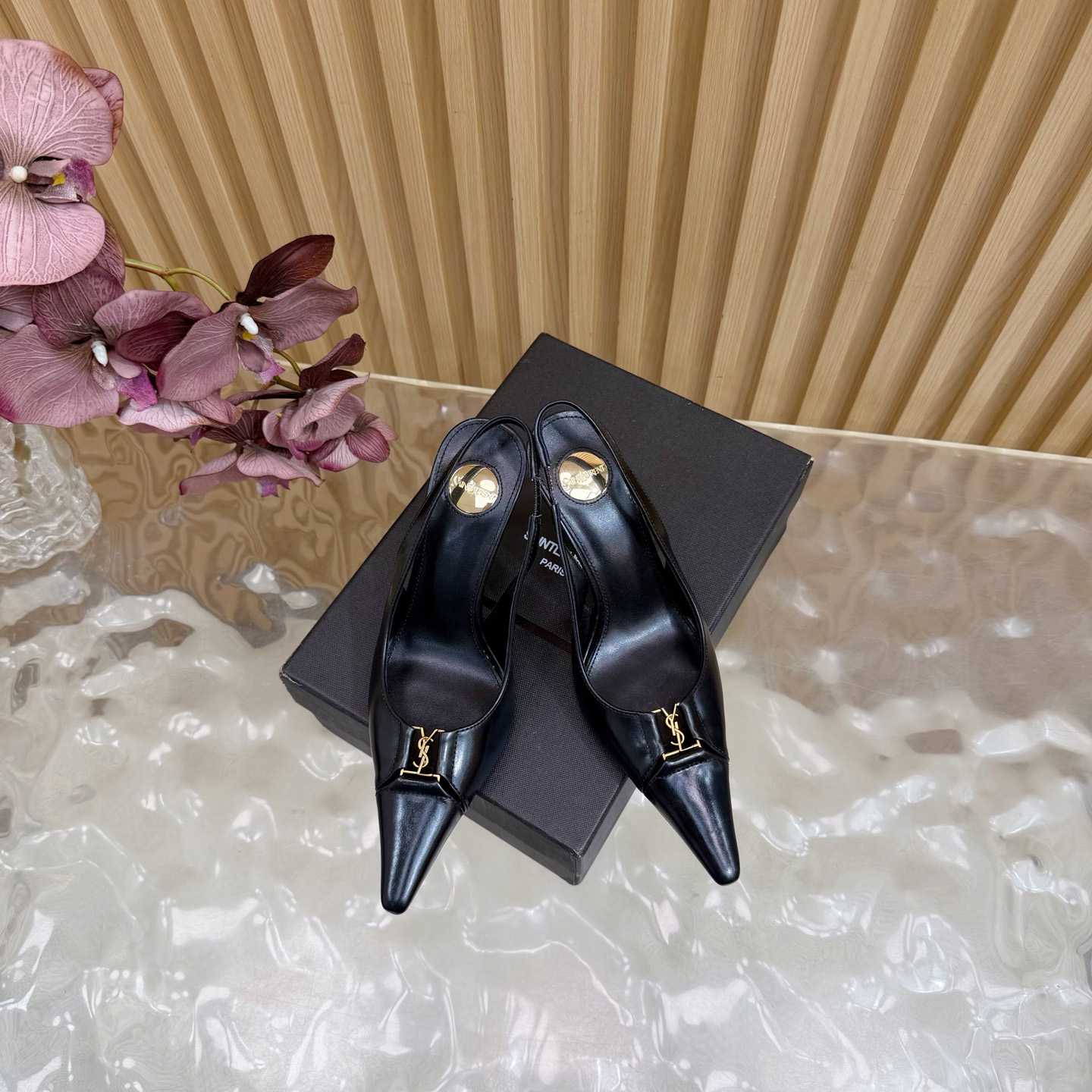 Saint Laurent Babylone Breteuil Slingback Pumps - DesignerGu