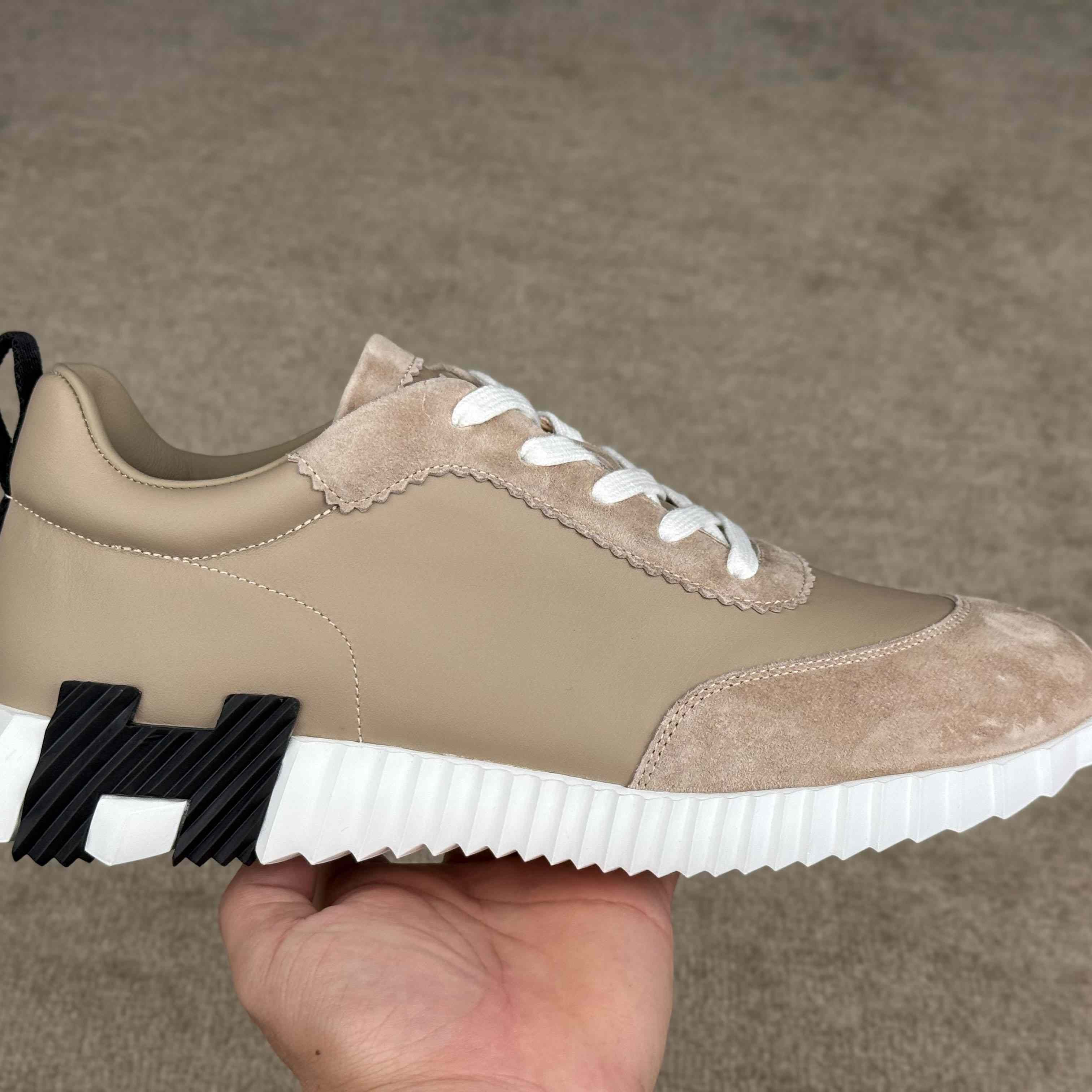 Hermes Bouncing Sneaker - DesignerGu