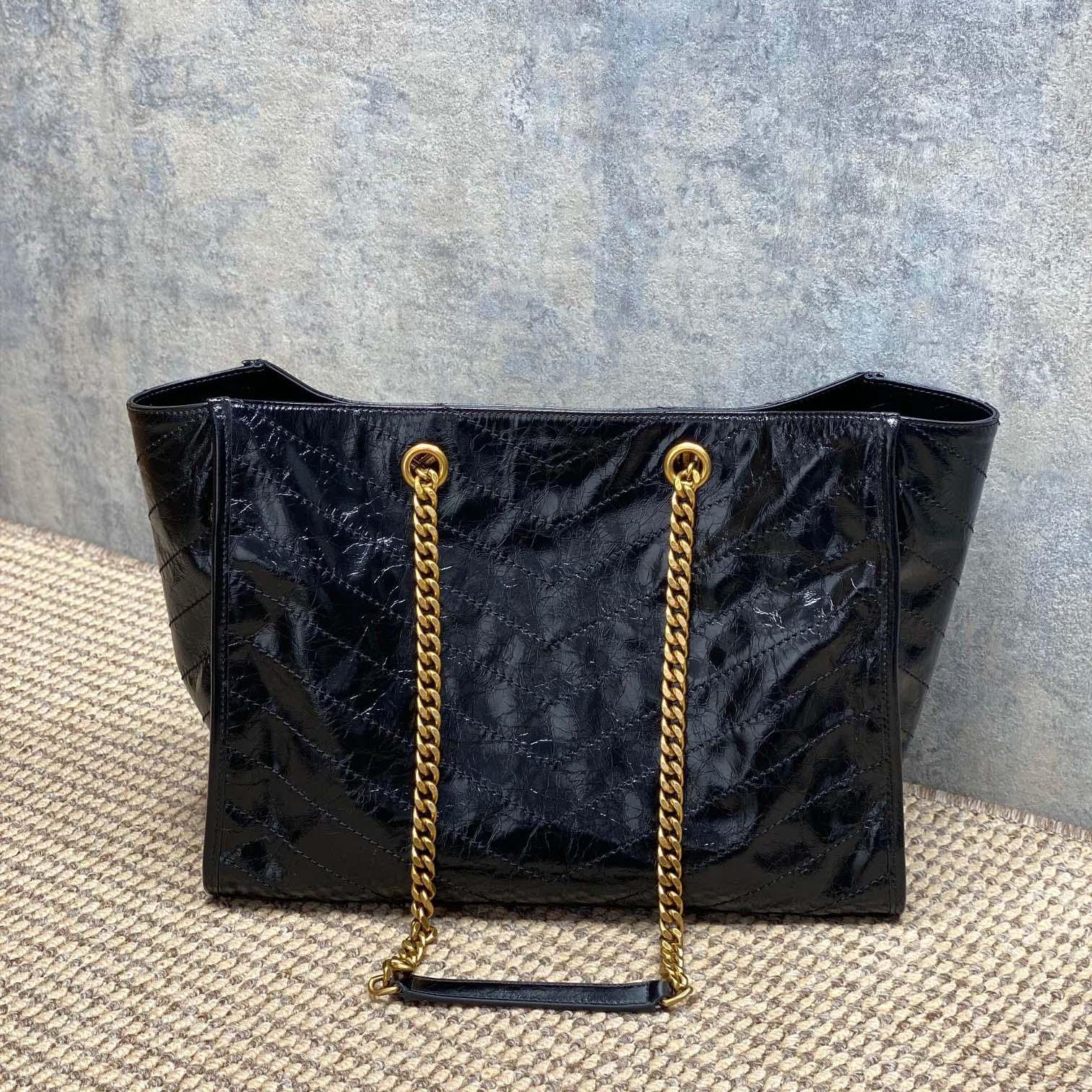 Saint Laurent Nini Shopping In Vintage Leather - DesignerGu