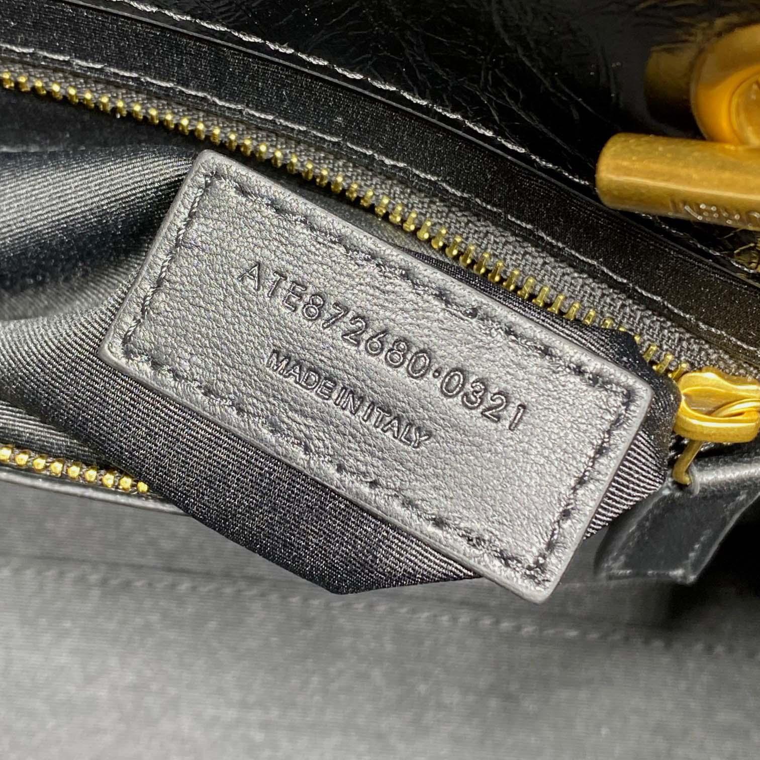 Saint Laurent Nini Small Shopping In Vintage Leather  - DesignerGu