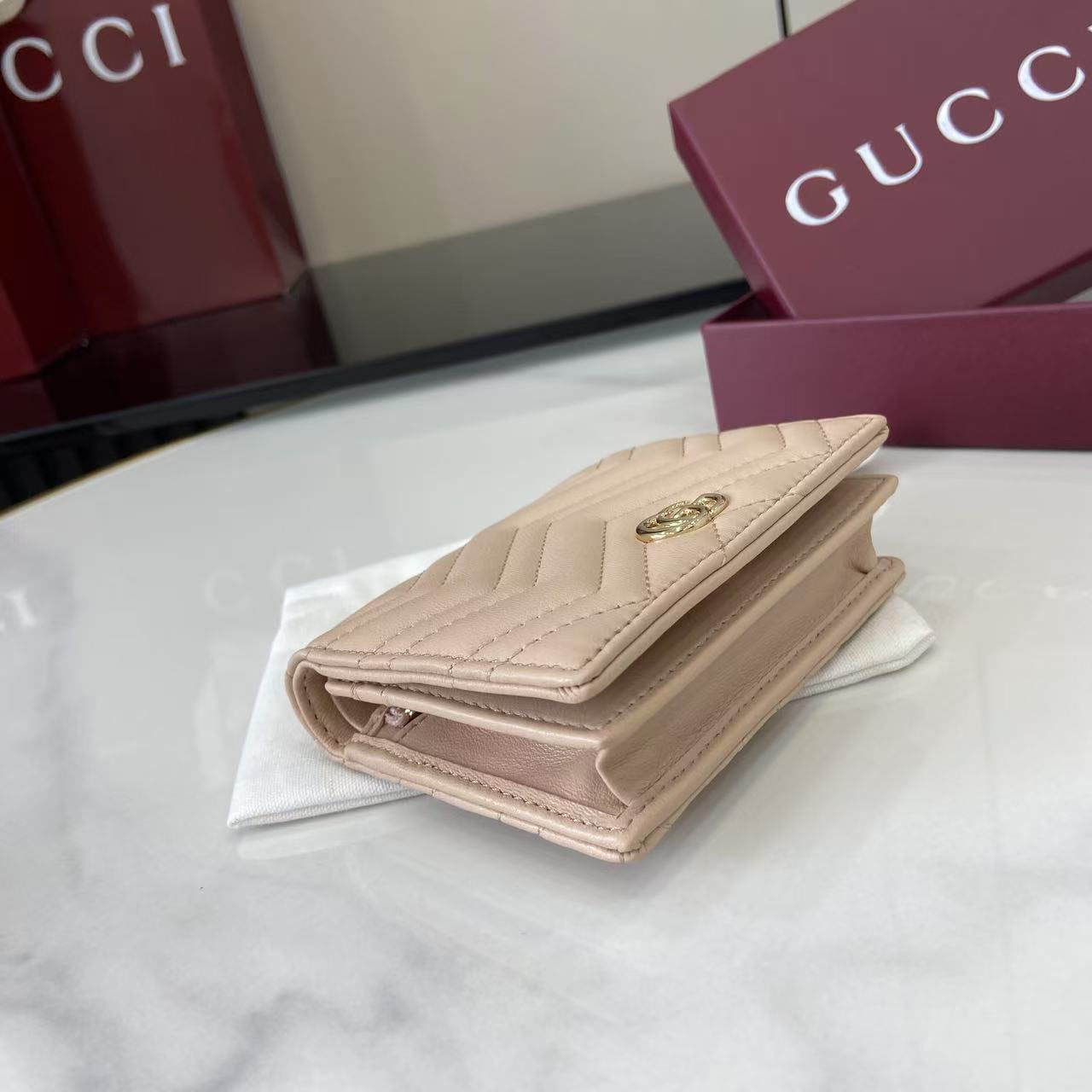 Gucci GG Marmont Card Case Wallet  466492 - DesignerGu