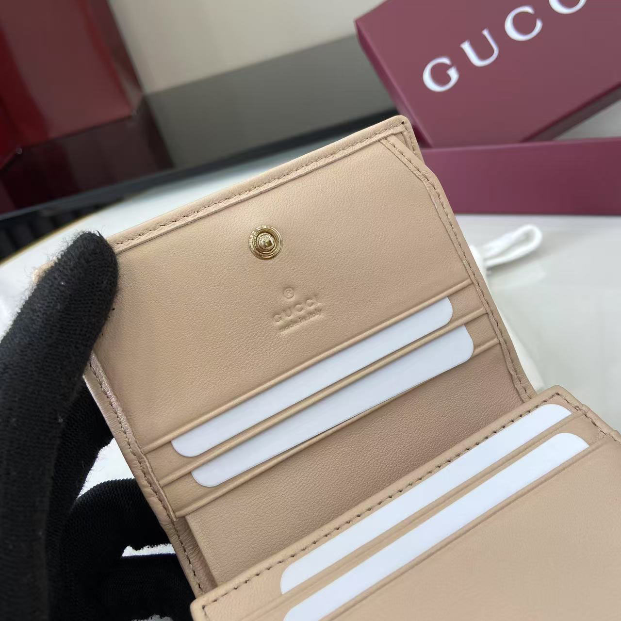 Gucci GG Marmont Card Case Wallet  466492 - DesignerGu