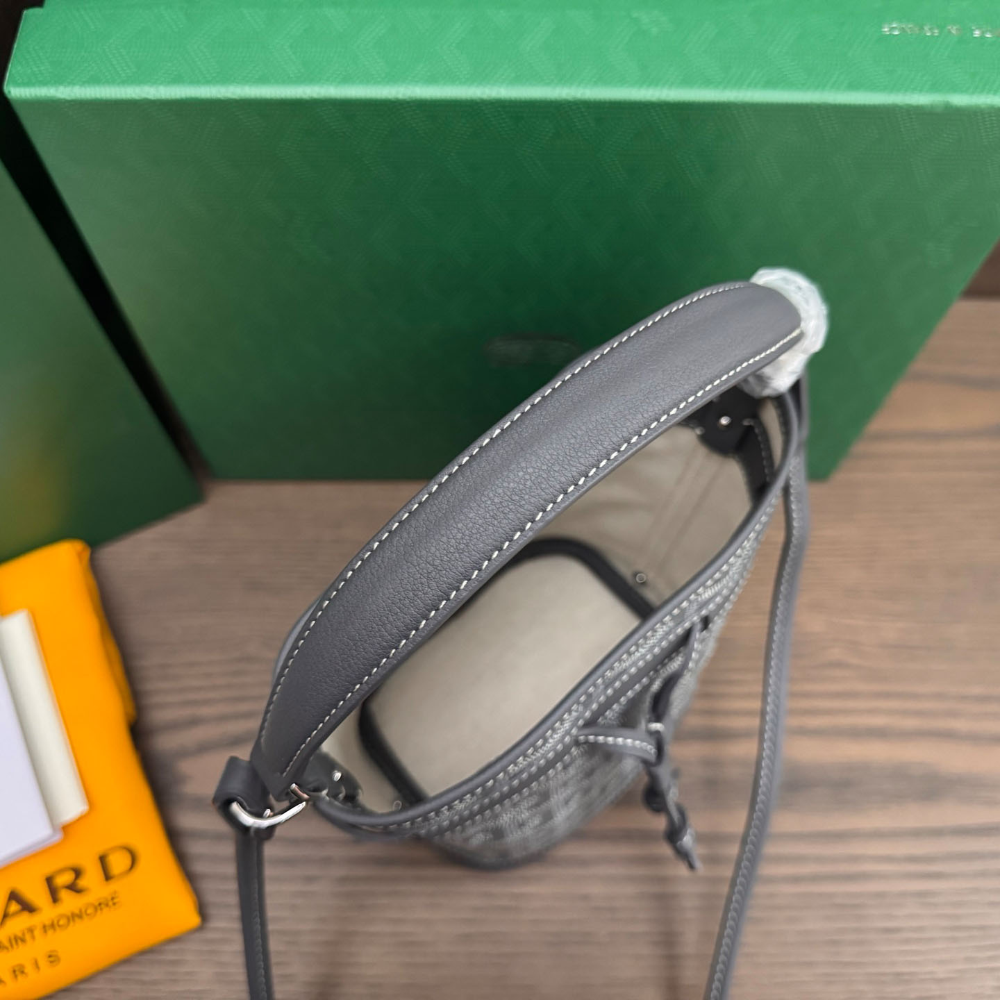 Goyard Petit Flot Mini Bucket Bag - DesignerGu