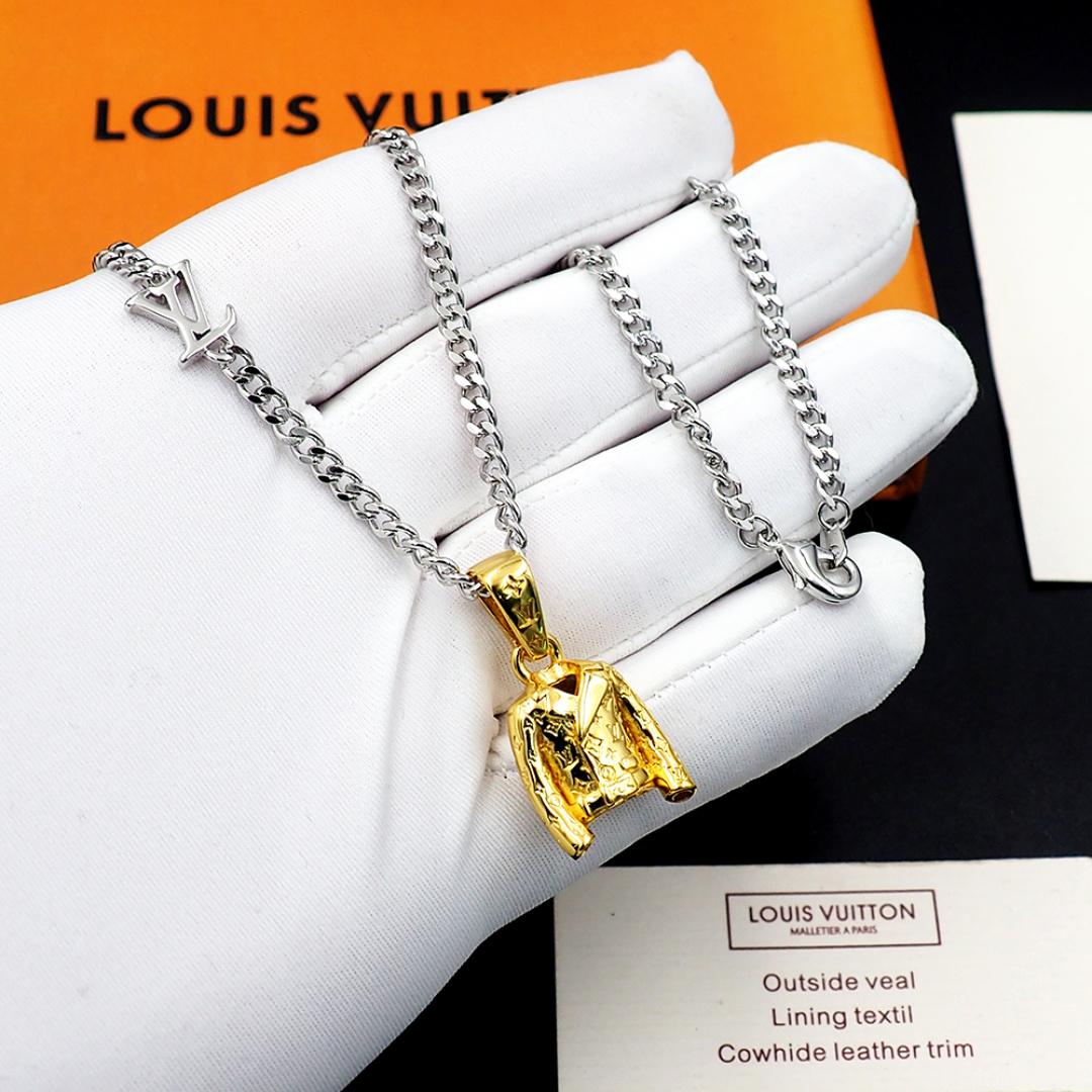 Louis Vuitton LV Jacket Charm  M03076 - DesignerGu