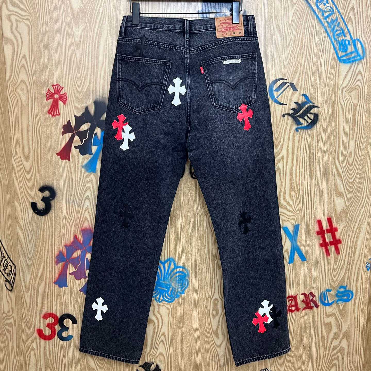 Chrome Hearts Cross Patch Jeans - DesignerGu