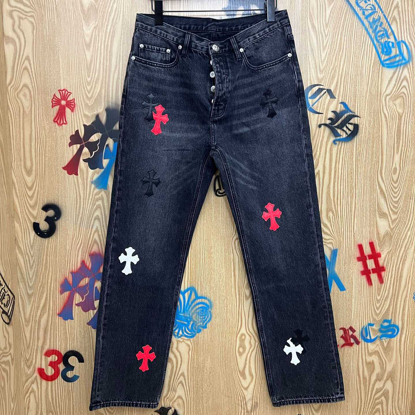 Chrome Hearts Cross Patch Jeans - DesignerGu