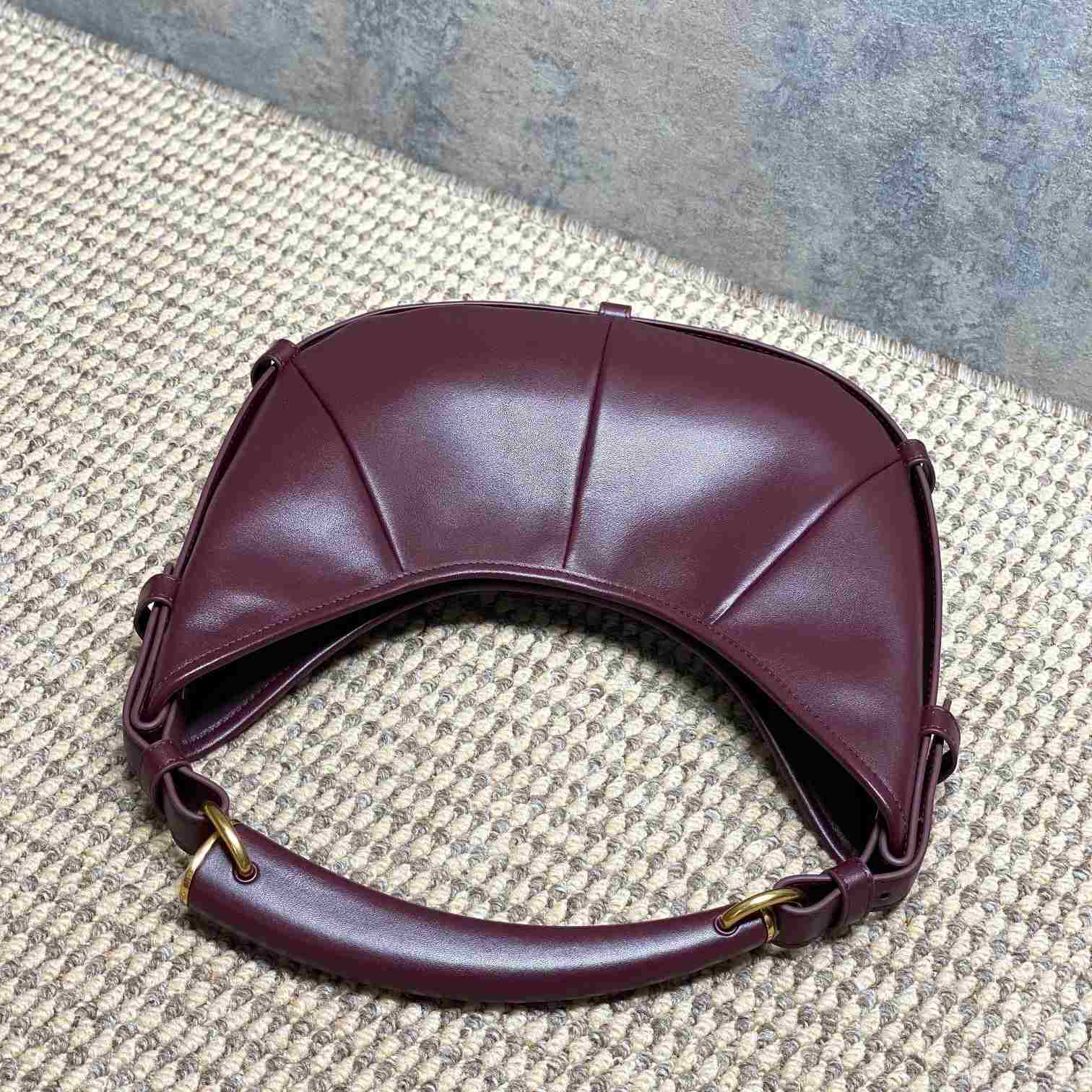 Saint Laurent MOMBASA Small In Leather - DesignerGu