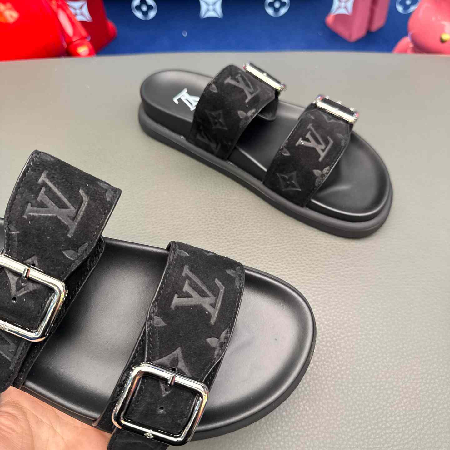 Louis Vuitton LV Venice Mule   - DesignerGu