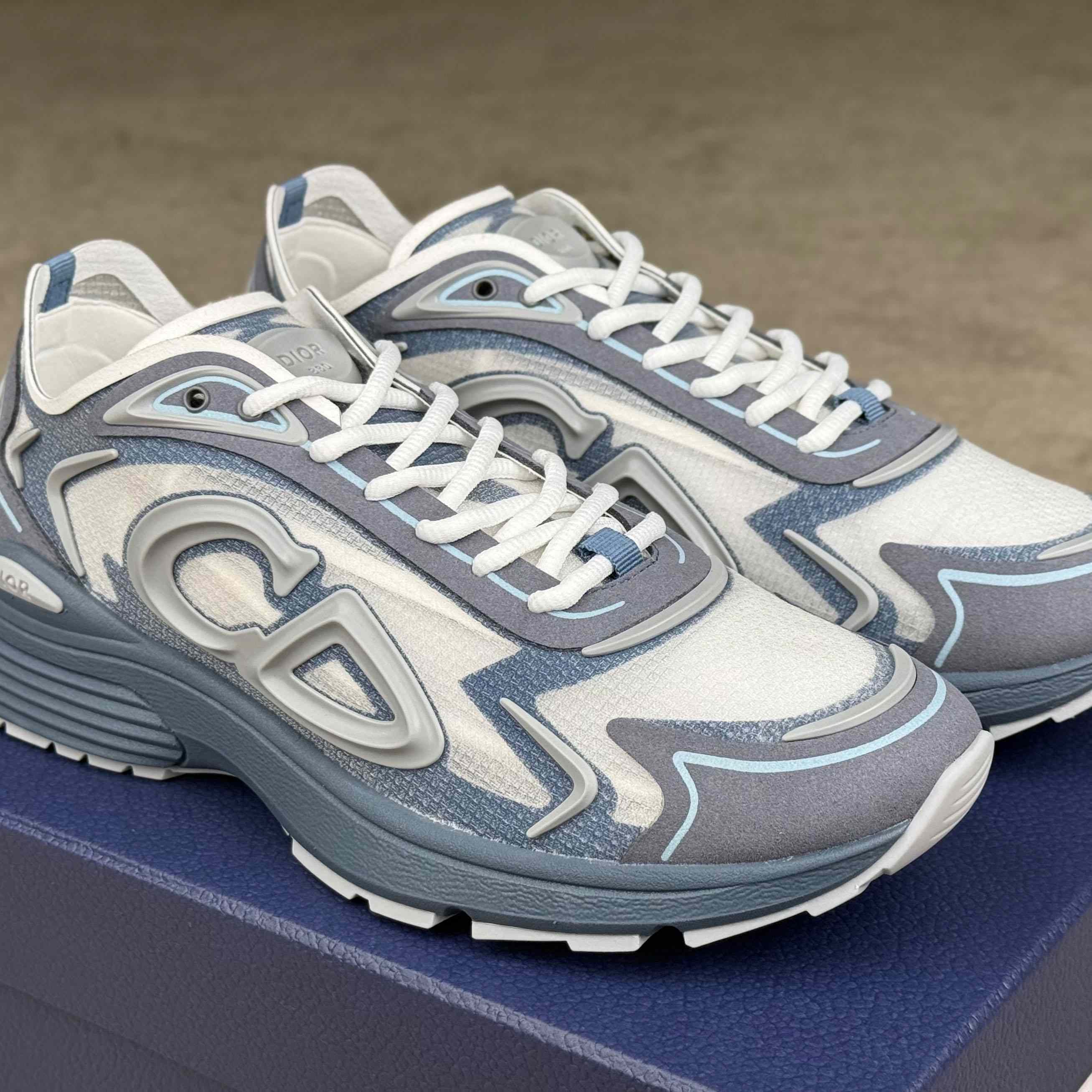 Dior B30 Countdown Tech Sneaker - DesignerGu