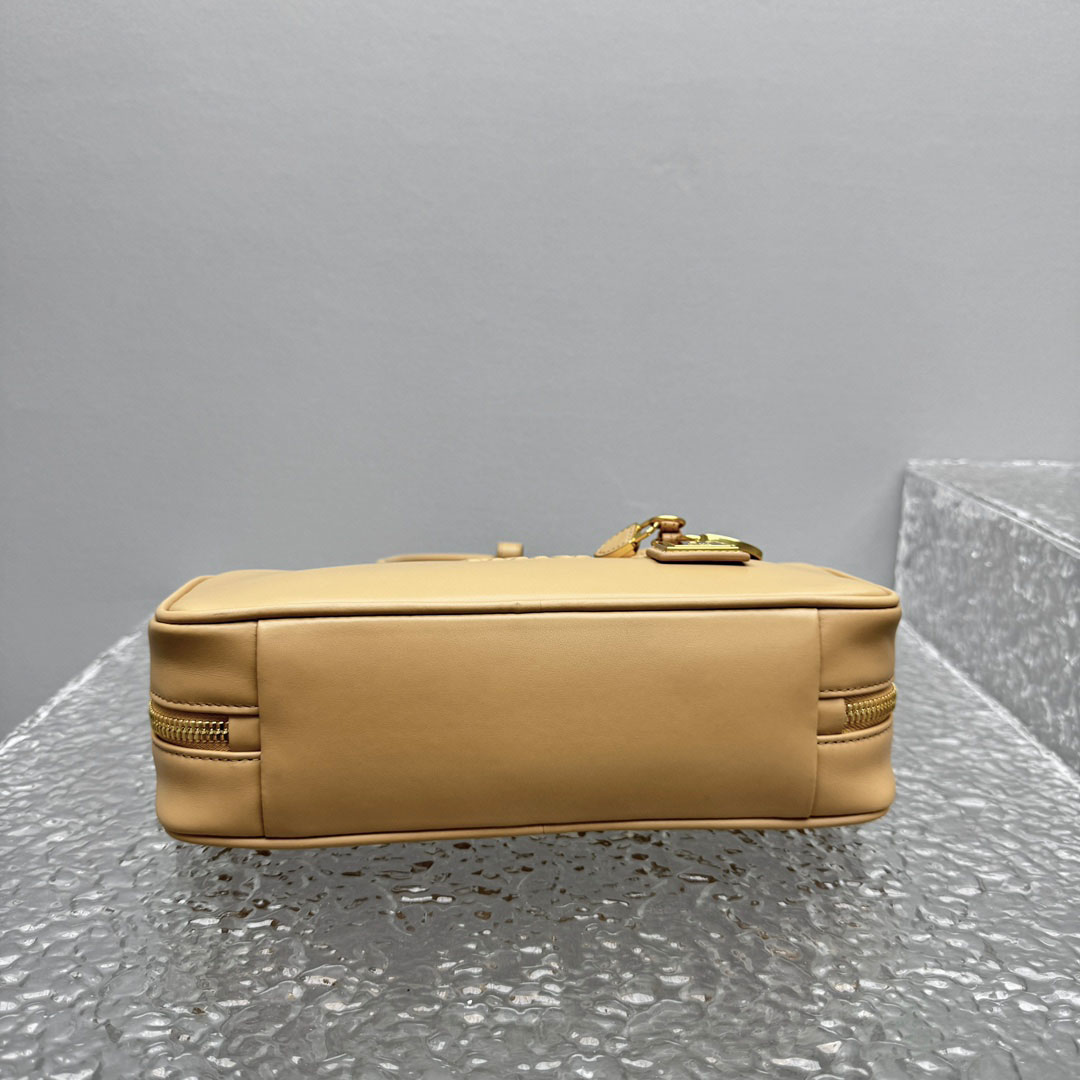 Miu Miu Beau Leather Bag - DesignerGu