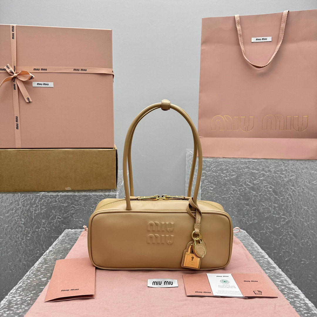 Miu Miu Beau Leather Bag - DesignerGu