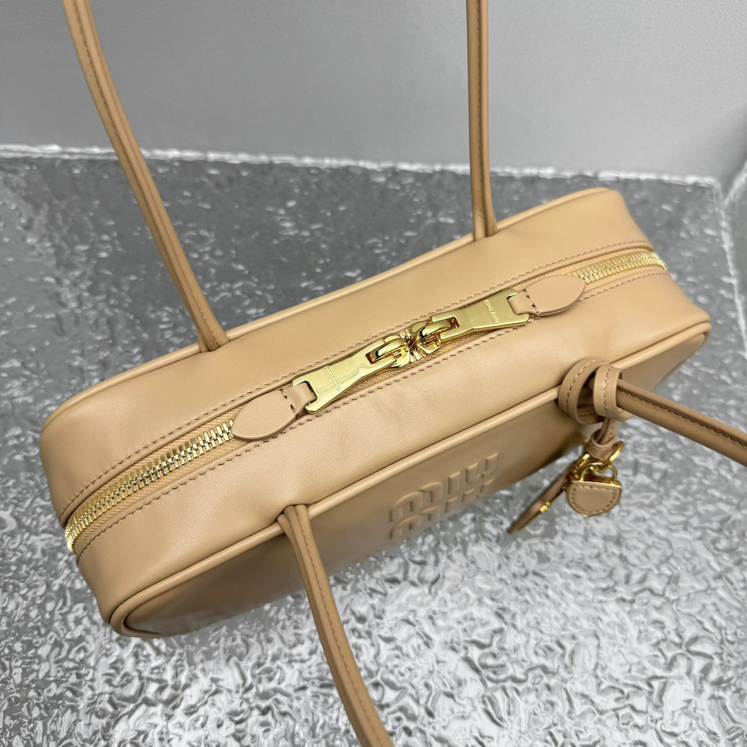 Miu Miu Beau Leather Bag - DesignerGu