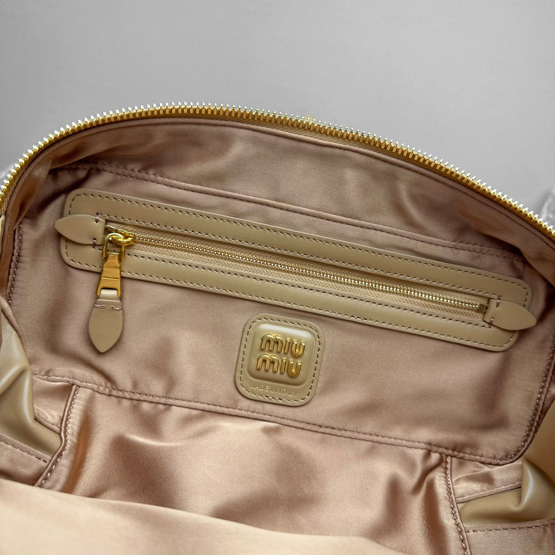Miu Miu Beau Leather Bag - DesignerGu