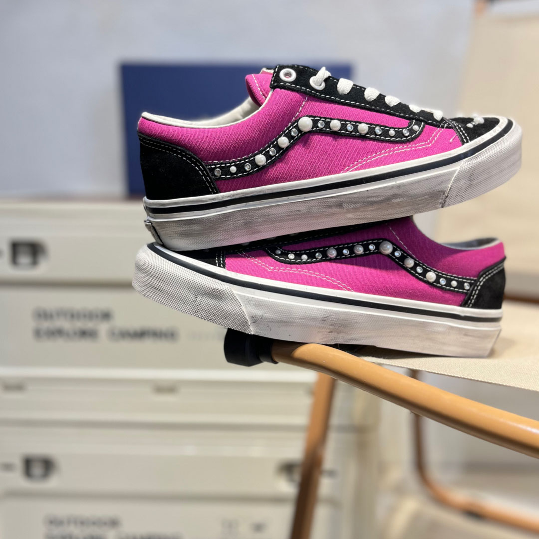 Vans Premium Old Skool Shoes - DesignerGu