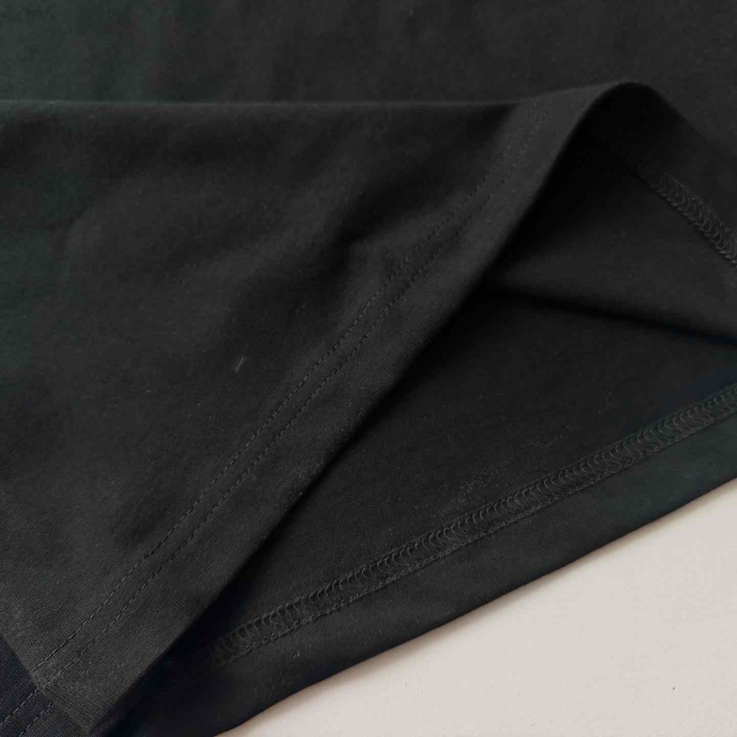 Rhude World Champ Tee - DesignerGu