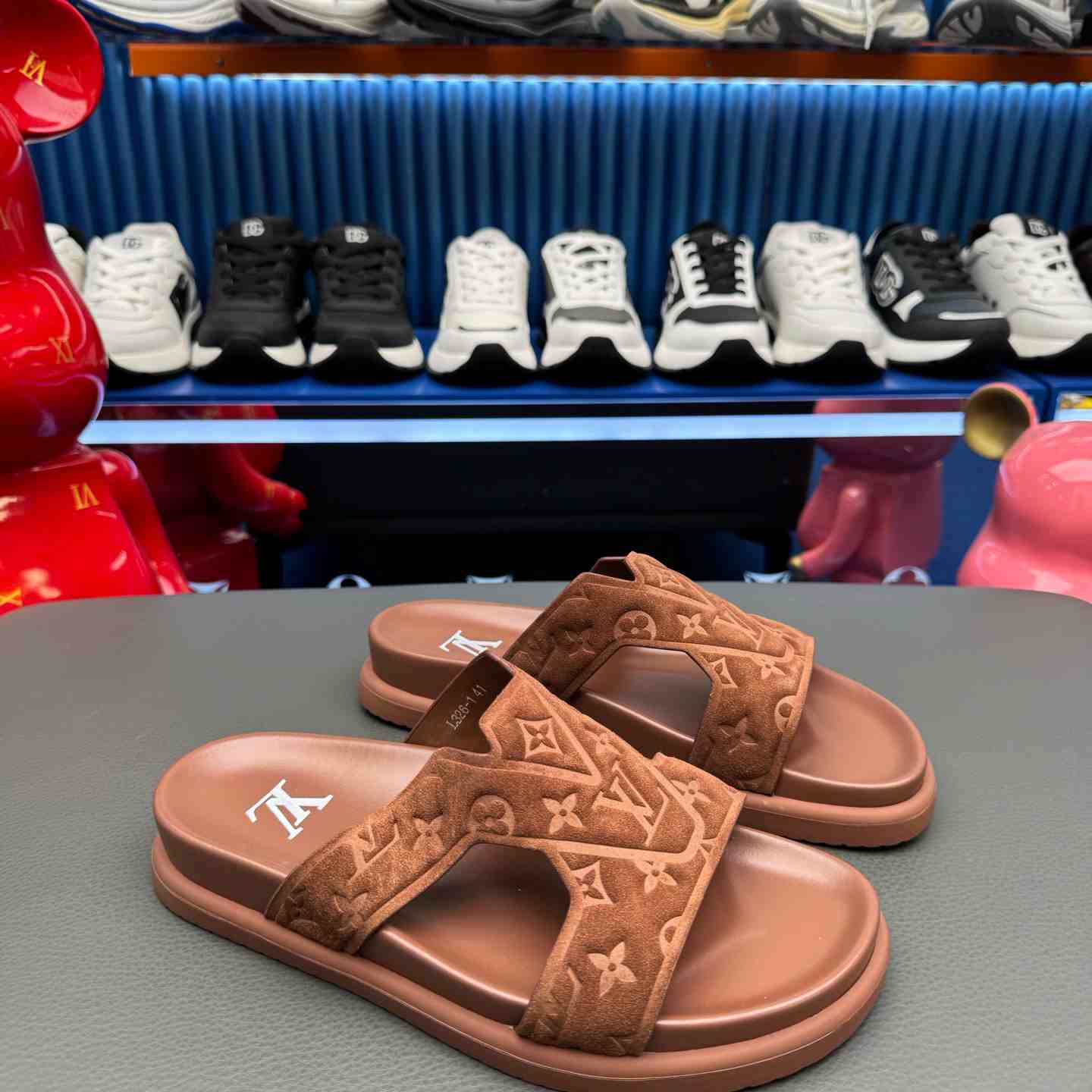 Louis Vuitton LV Oasis Mule    - DesignerGu