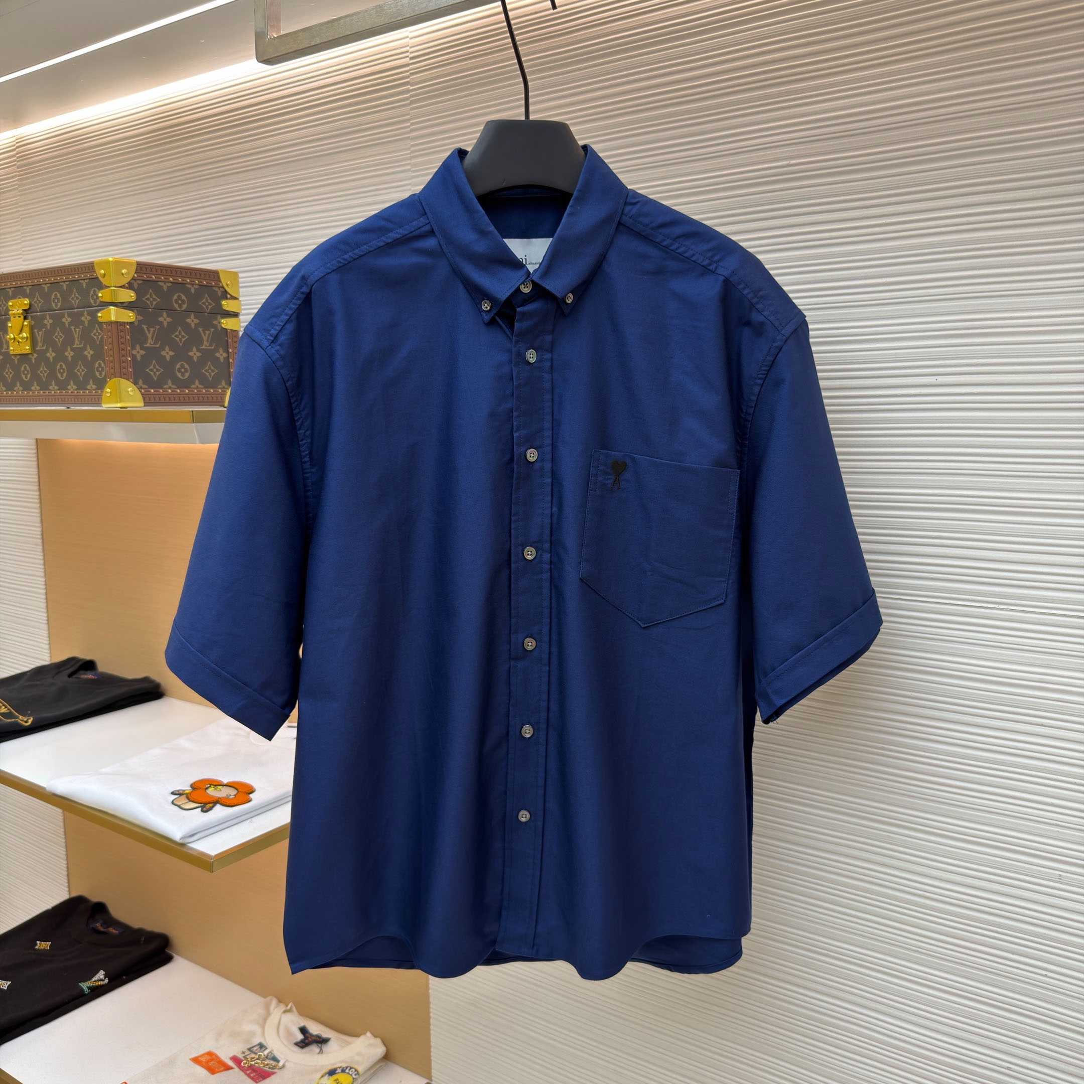 AMI Paris Ami Button-Down Short-Sleeve Shirt - DesignerGu