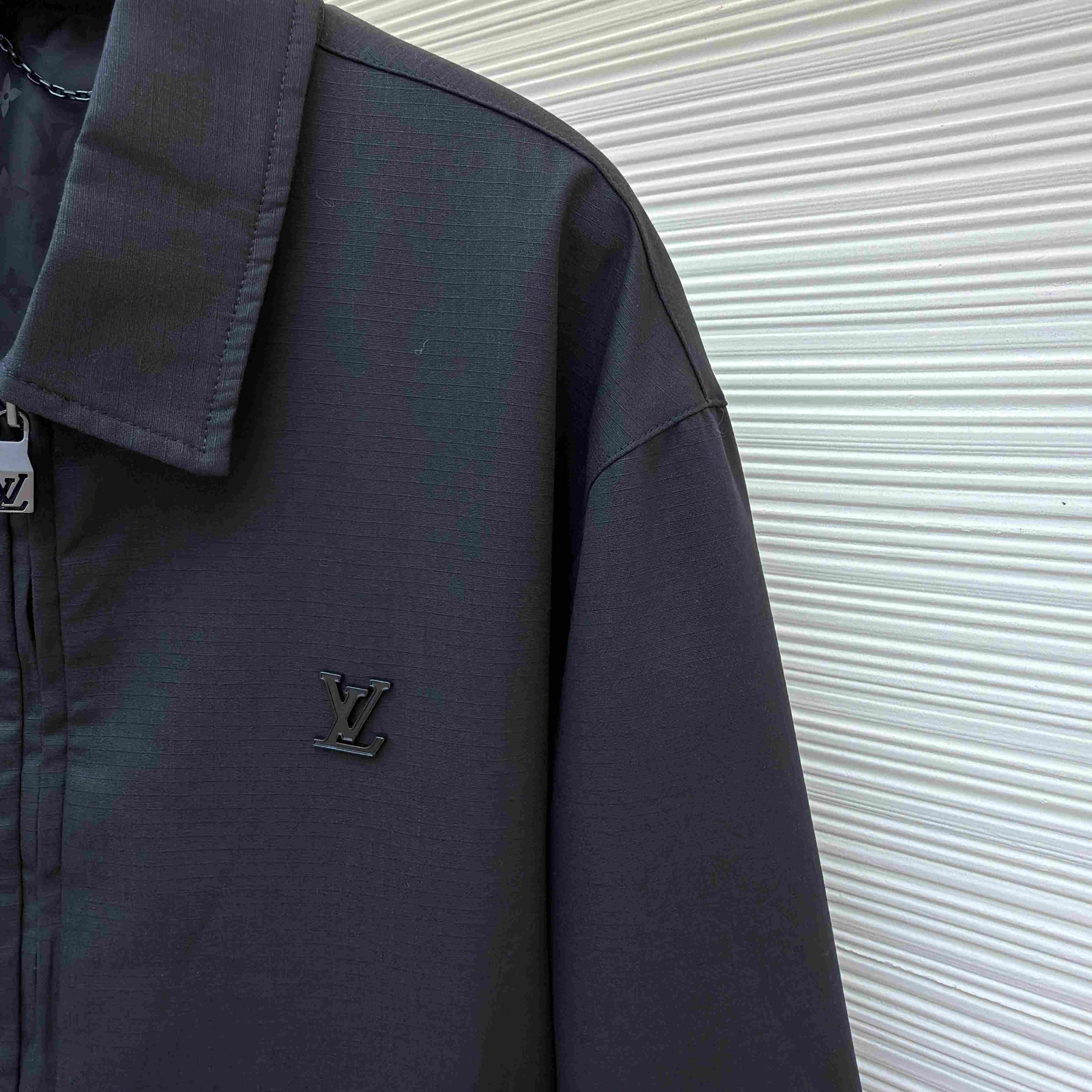Louis Vuitton Cotton Ripstop Staff Jacket 1AJR64 - DesignerGu