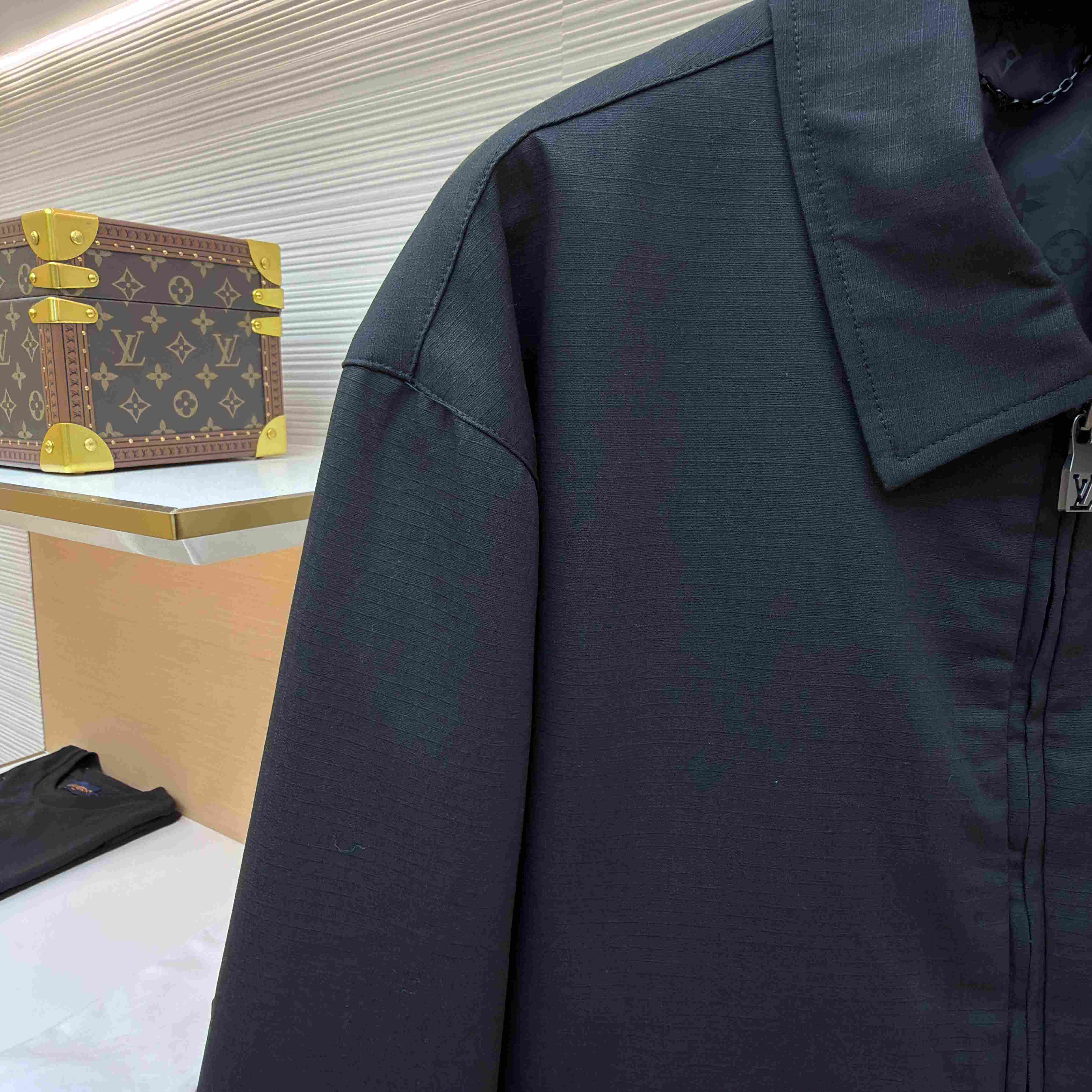 Louis Vuitton Cotton Ripstop Staff Jacket 1AJR64 - DesignerGu