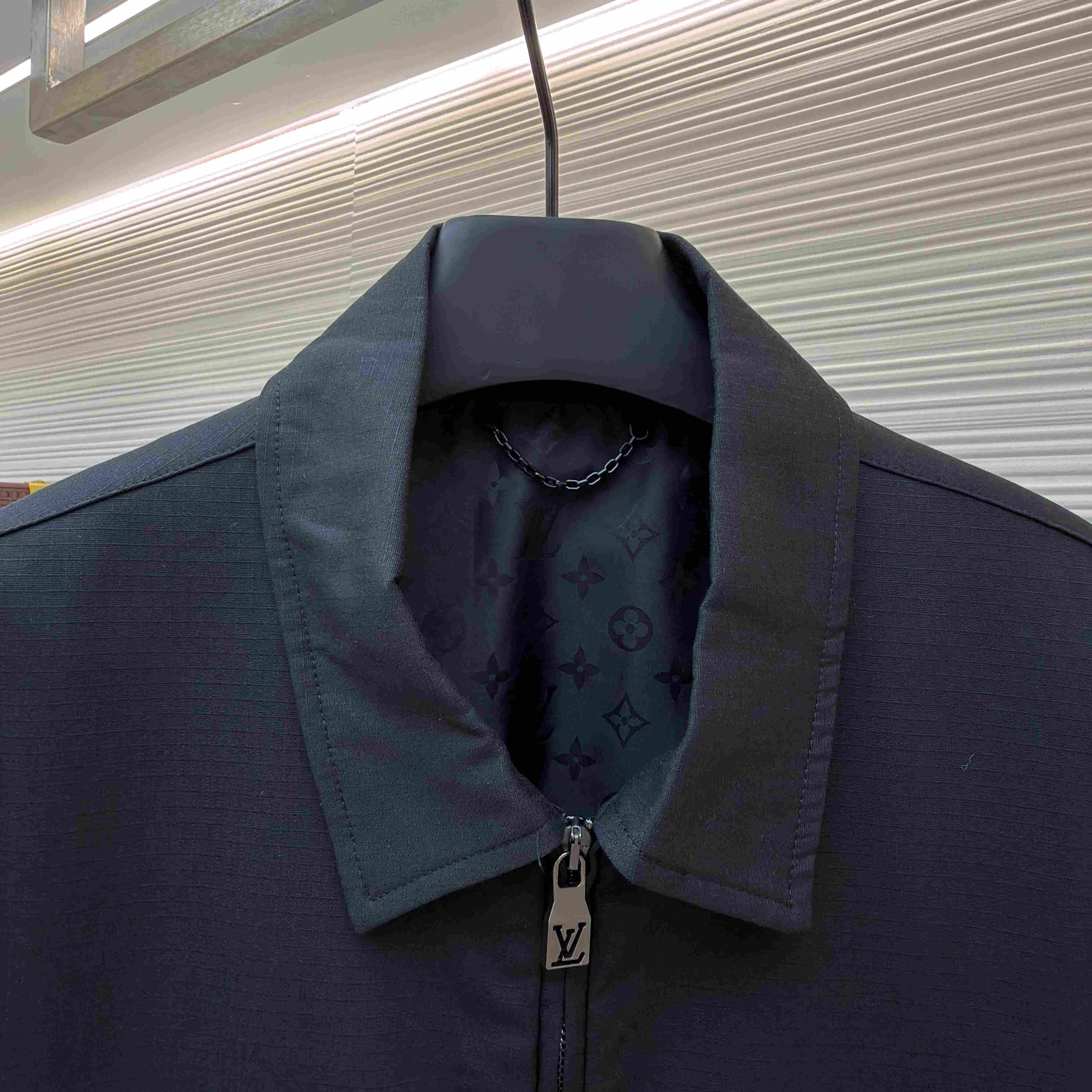 Louis Vuitton Cotton Ripstop Staff Jacket 1AJR64 - DesignerGu