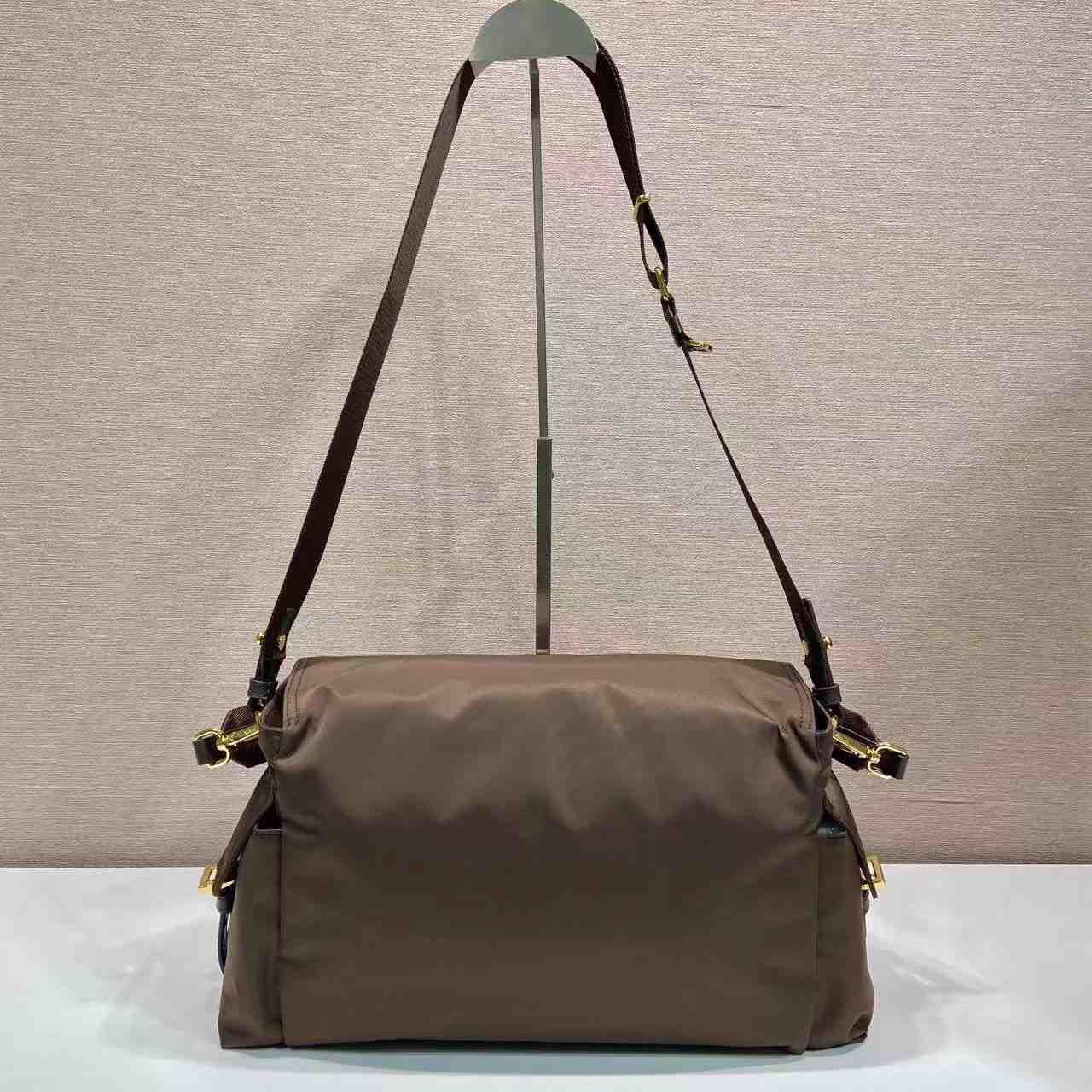 Prada Explore Medium Re-Nylon Shoulder Bag With Flap - DesignerGu