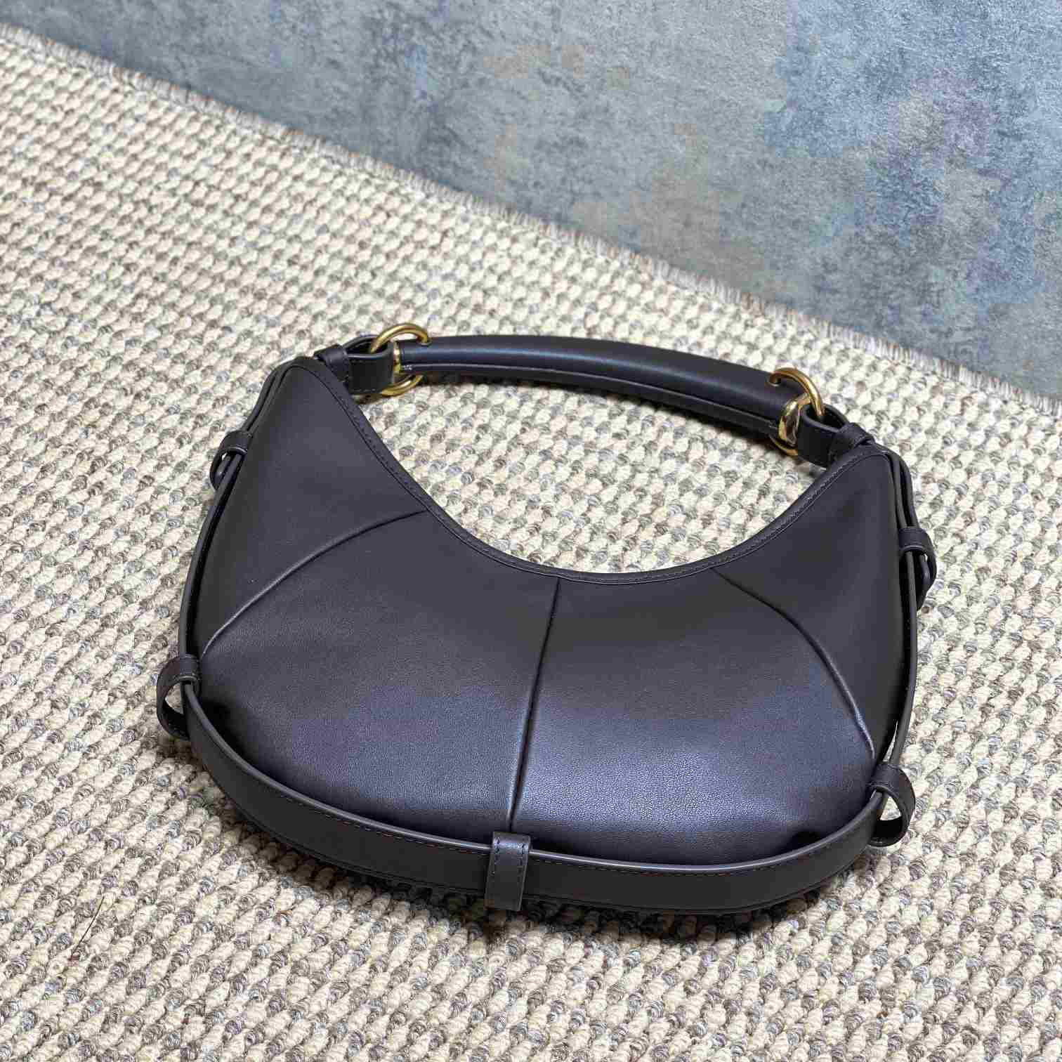 Saint Laurent MOMBASA Small In Leather - DesignerGu