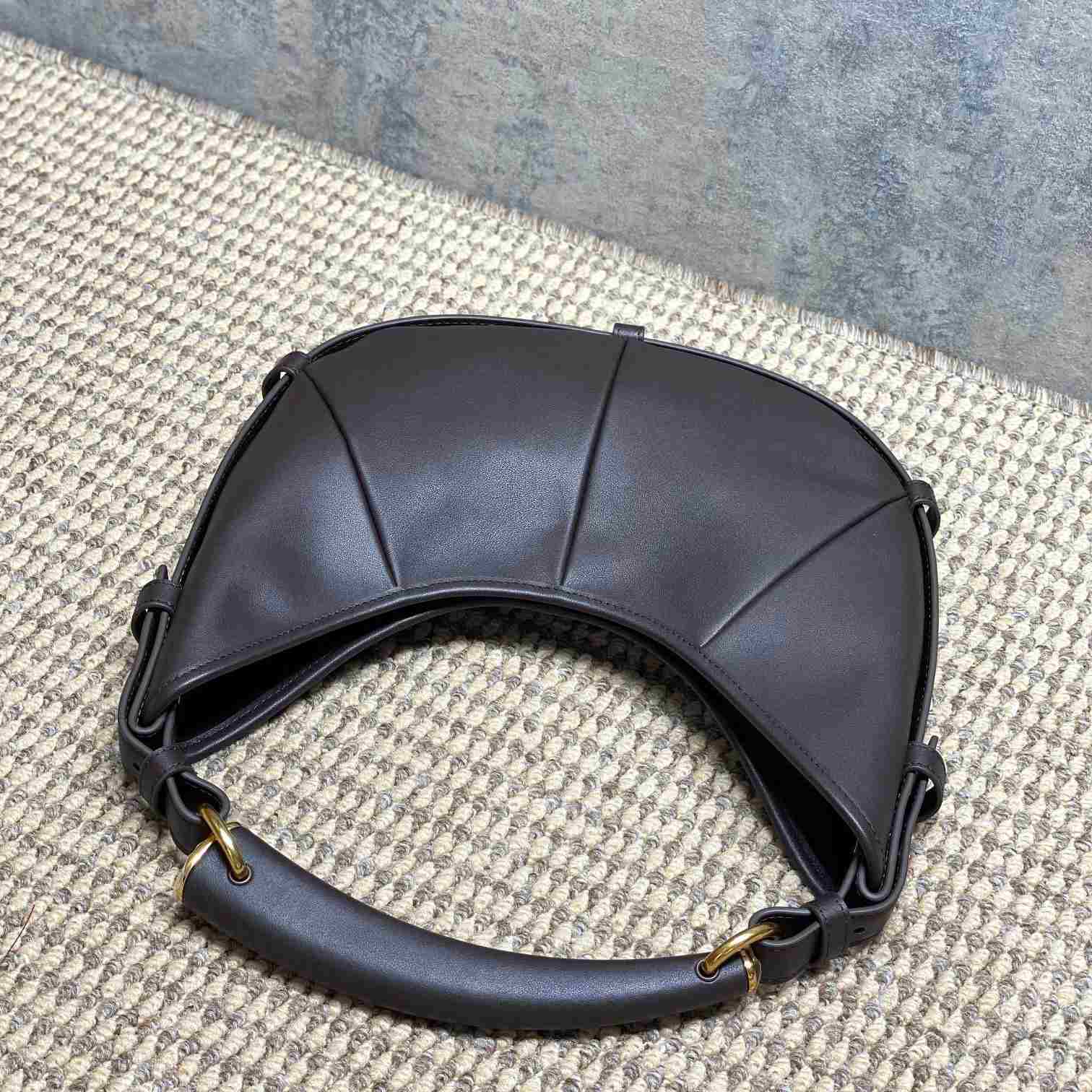 Saint Laurent MOMBASA Small In Leather - DesignerGu
