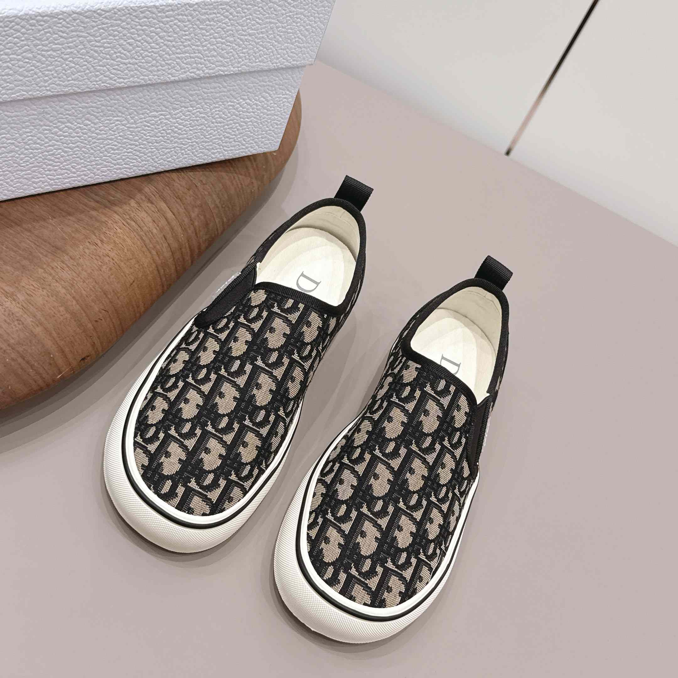 Dior Saltwind Slip-On Sneaker - DesignerGu