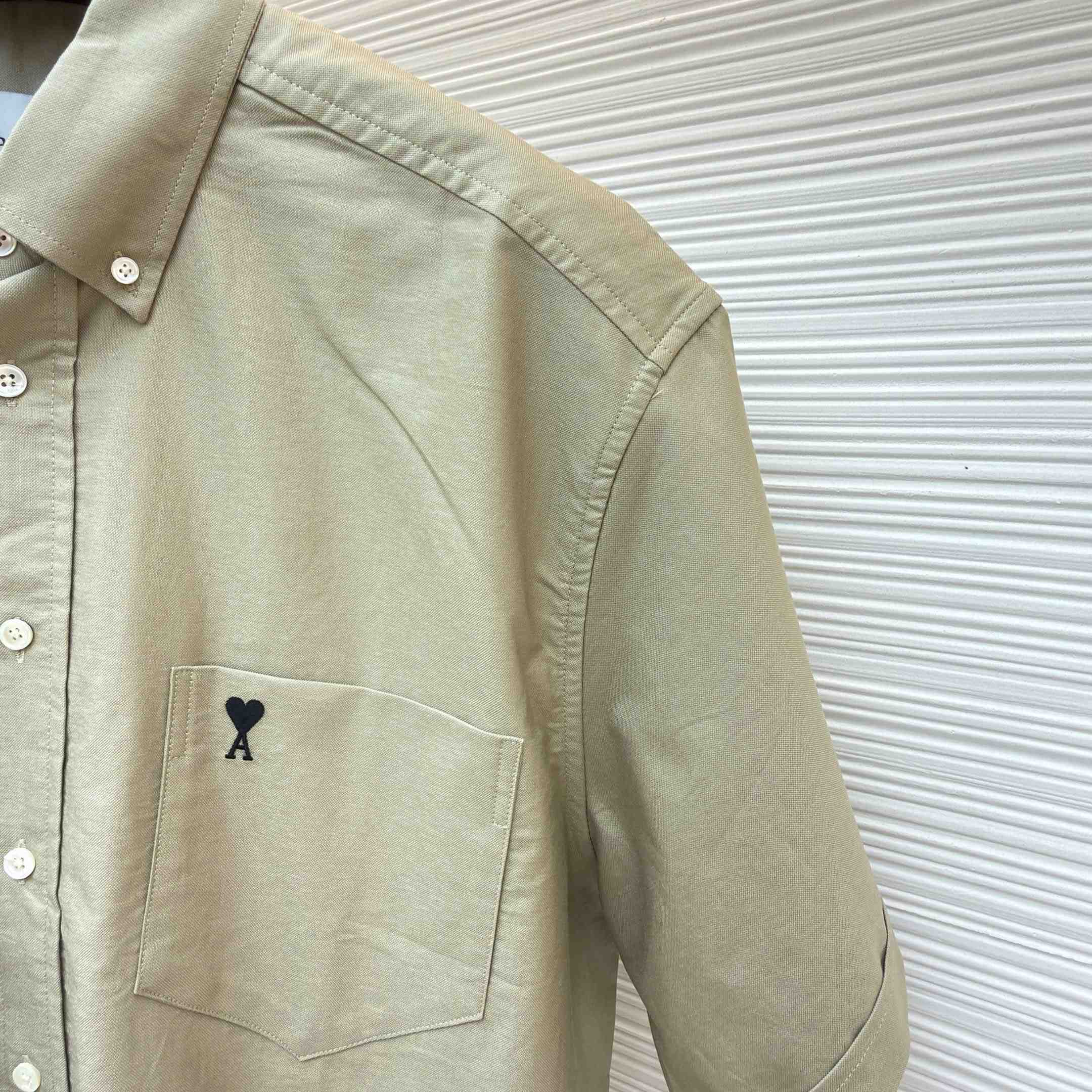 AMI Paris Ami Button-Down Short-Sleeve Shirt - DesignerGu