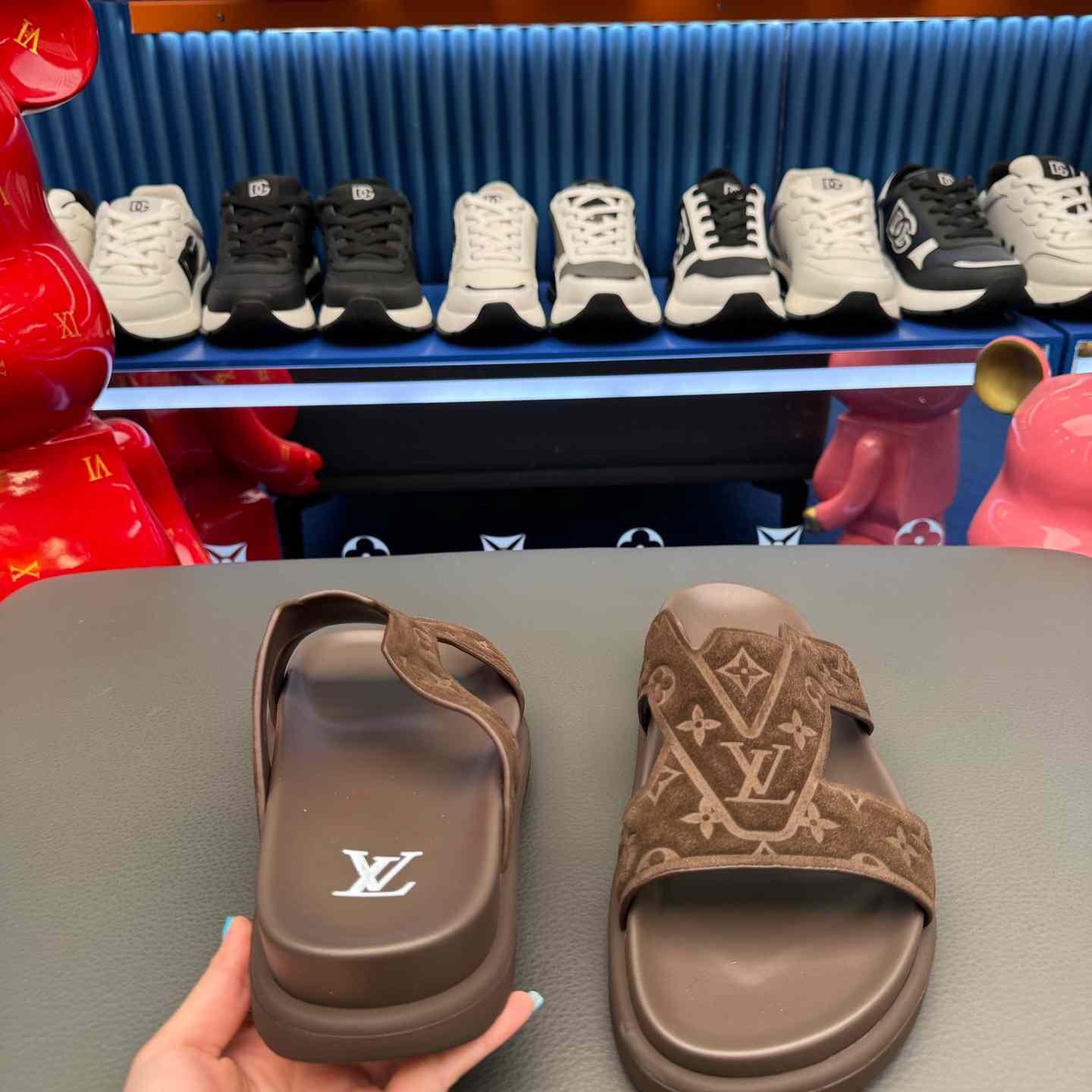 Louis Vuitton LV Oasis Mule    - DesignerGu