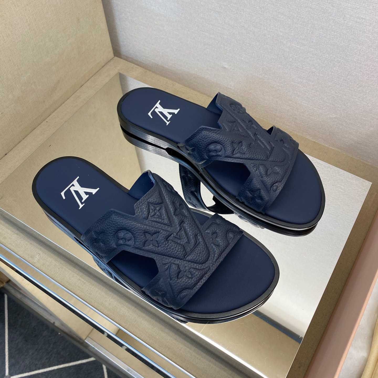 Louis Vuitton LV Oasis Mule    - DesignerGu