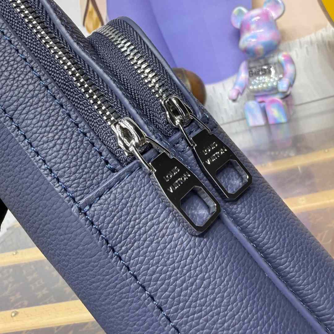 Louis Vuitton Avenue Slingbag PM   M15269 - DesignerGu